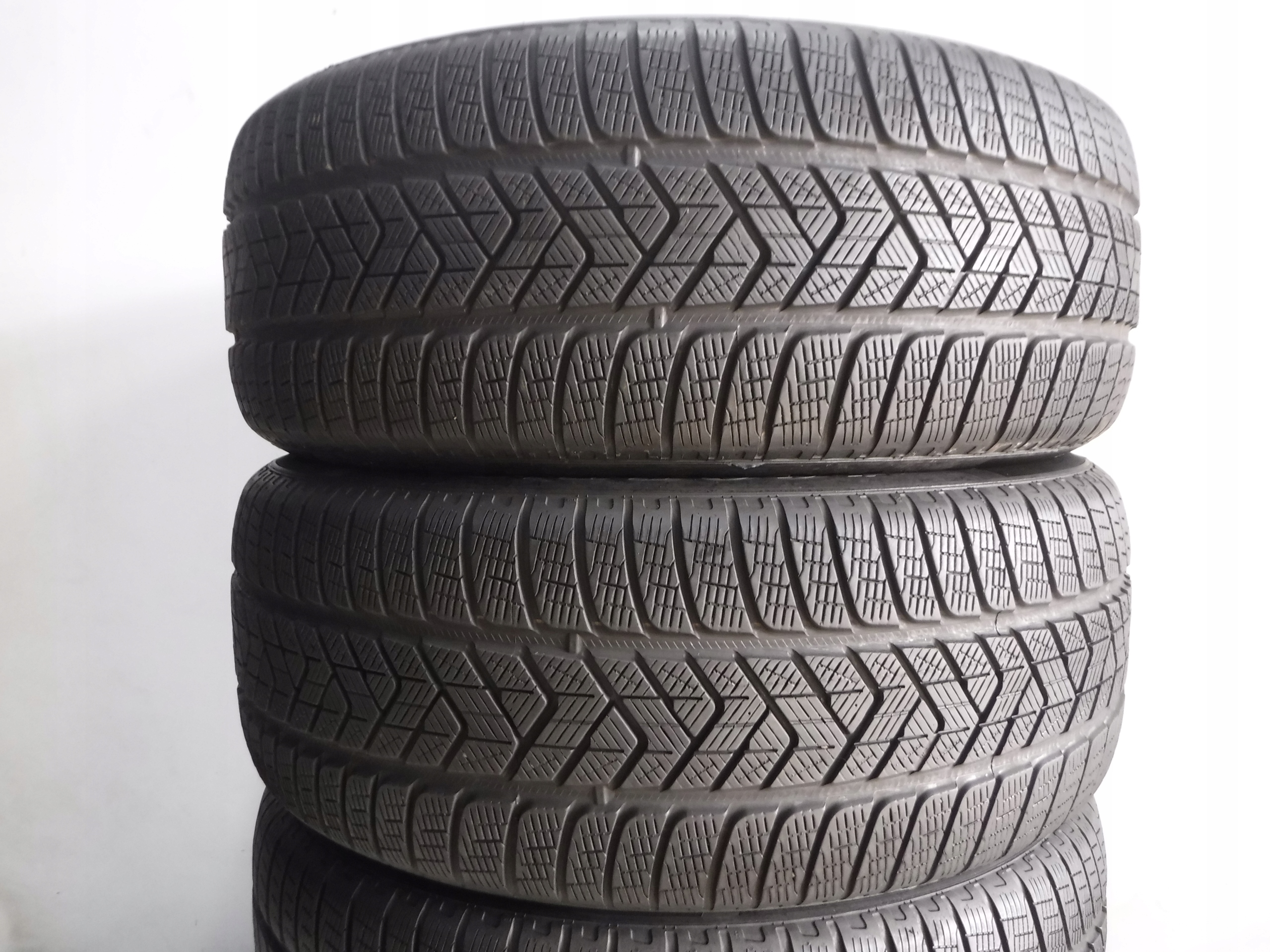 OPONY ZIMOWE PIRELLI SCORPION 255 50 20 109H Tire aspect ratio 50