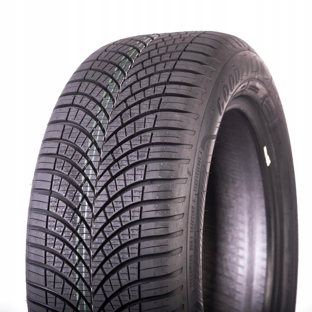 4x PNEUMATIKY 255/40R21 Goodyear Vector 4Seasons G3 SUV