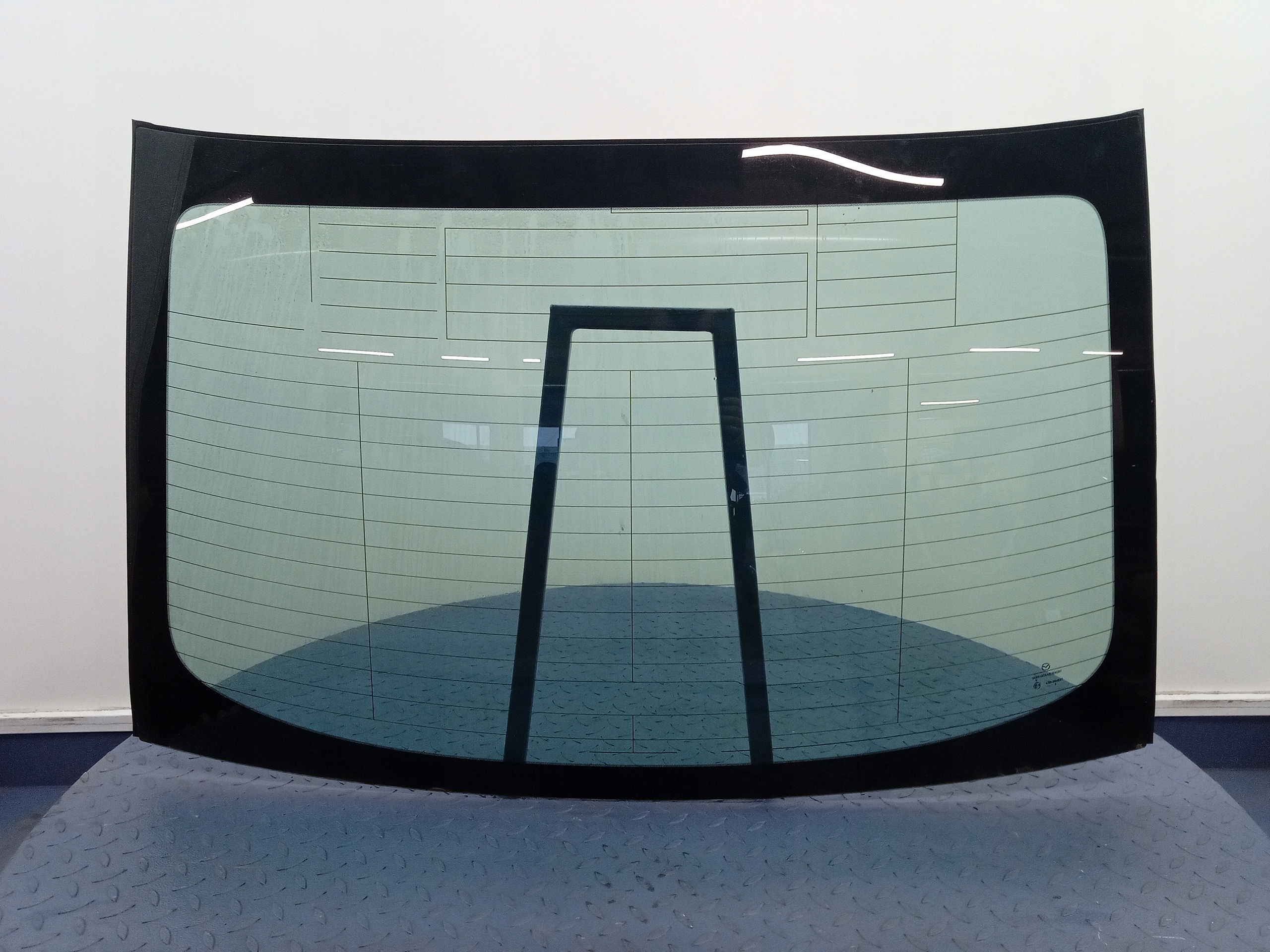 MAZDA 3 III BM СЕДАН СКЛО ЗАДНЄ ЗАДНЄ 15R