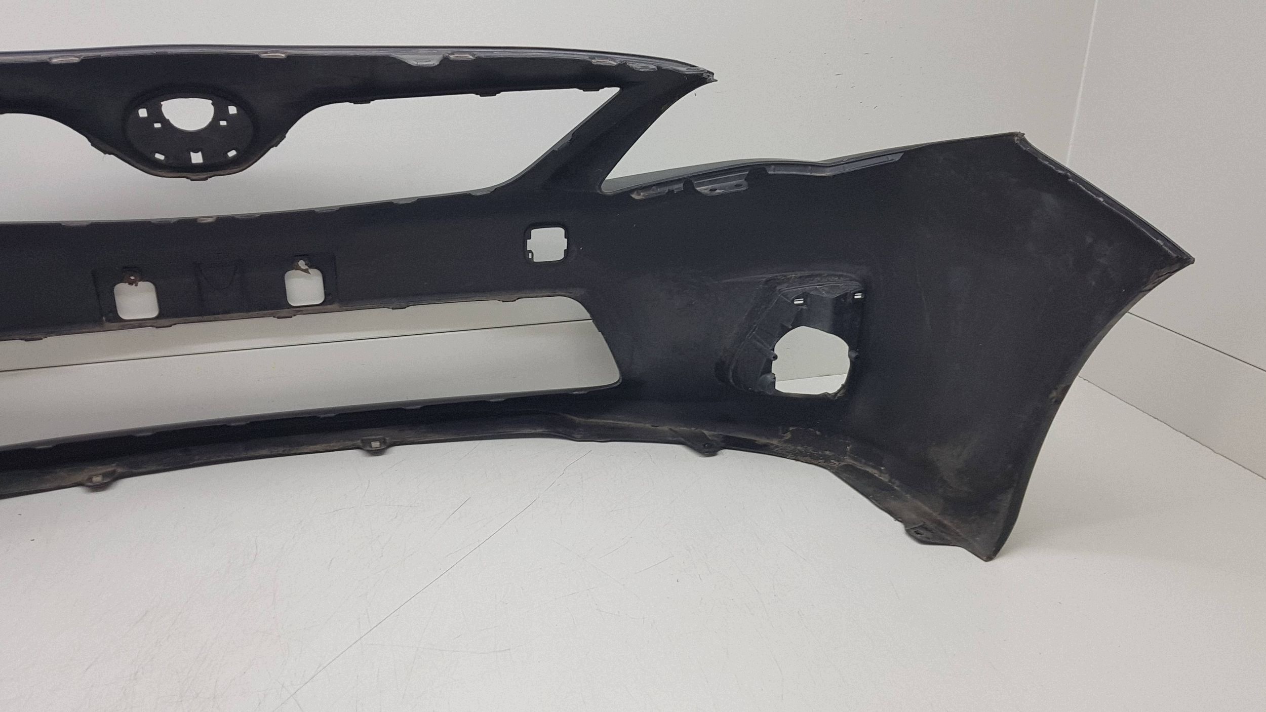 TOYOTA COROLLA E15 LIFT 2009 nárazník předek 52119-12C70