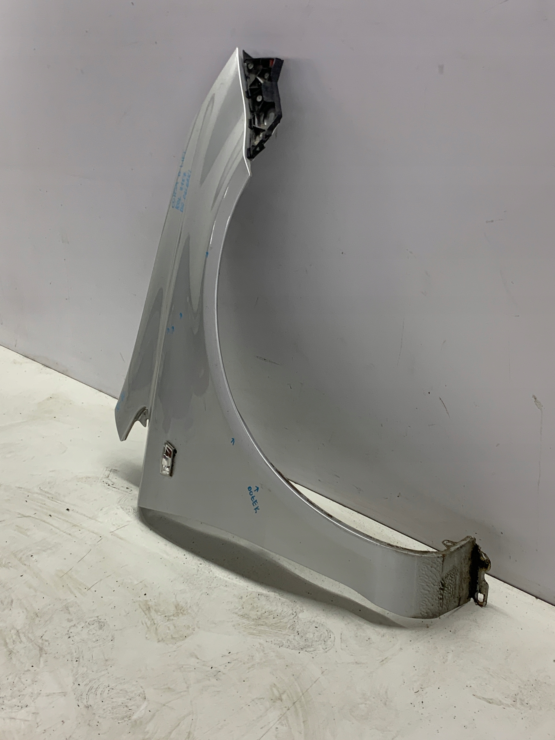fender right front right front OPEL CORSA D LIFT (2011-2014) colour Z157