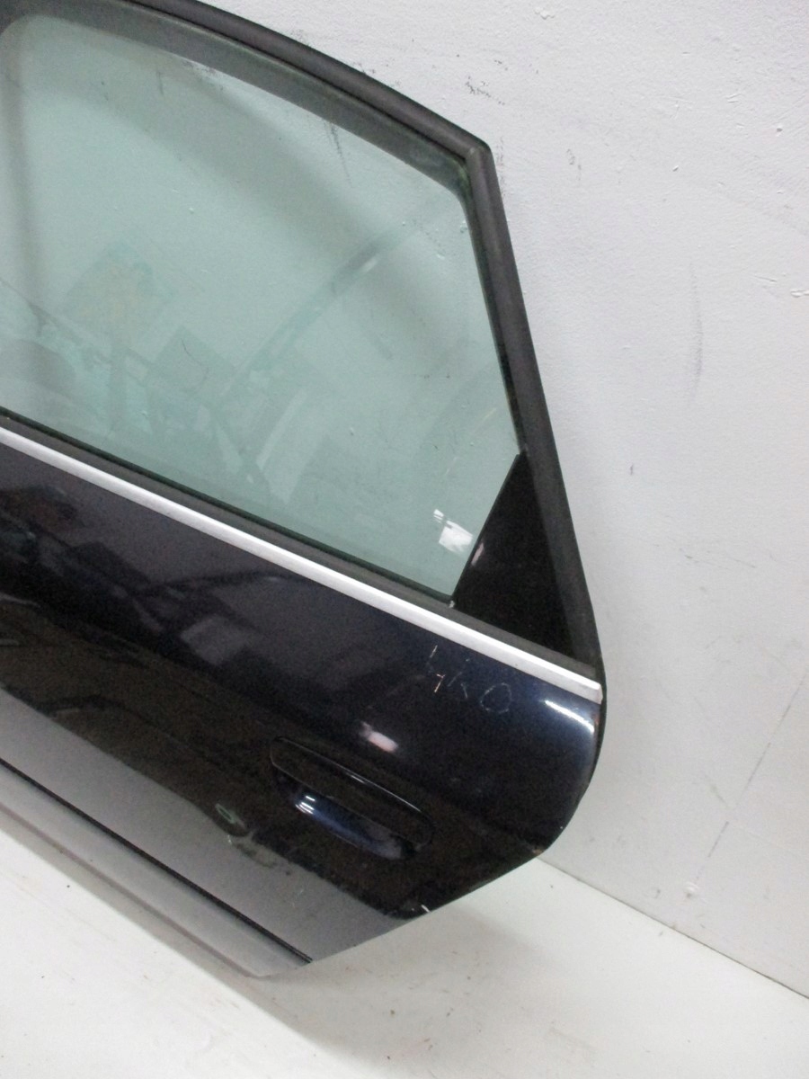 door left rear. AUDI A6 4B0 sedan