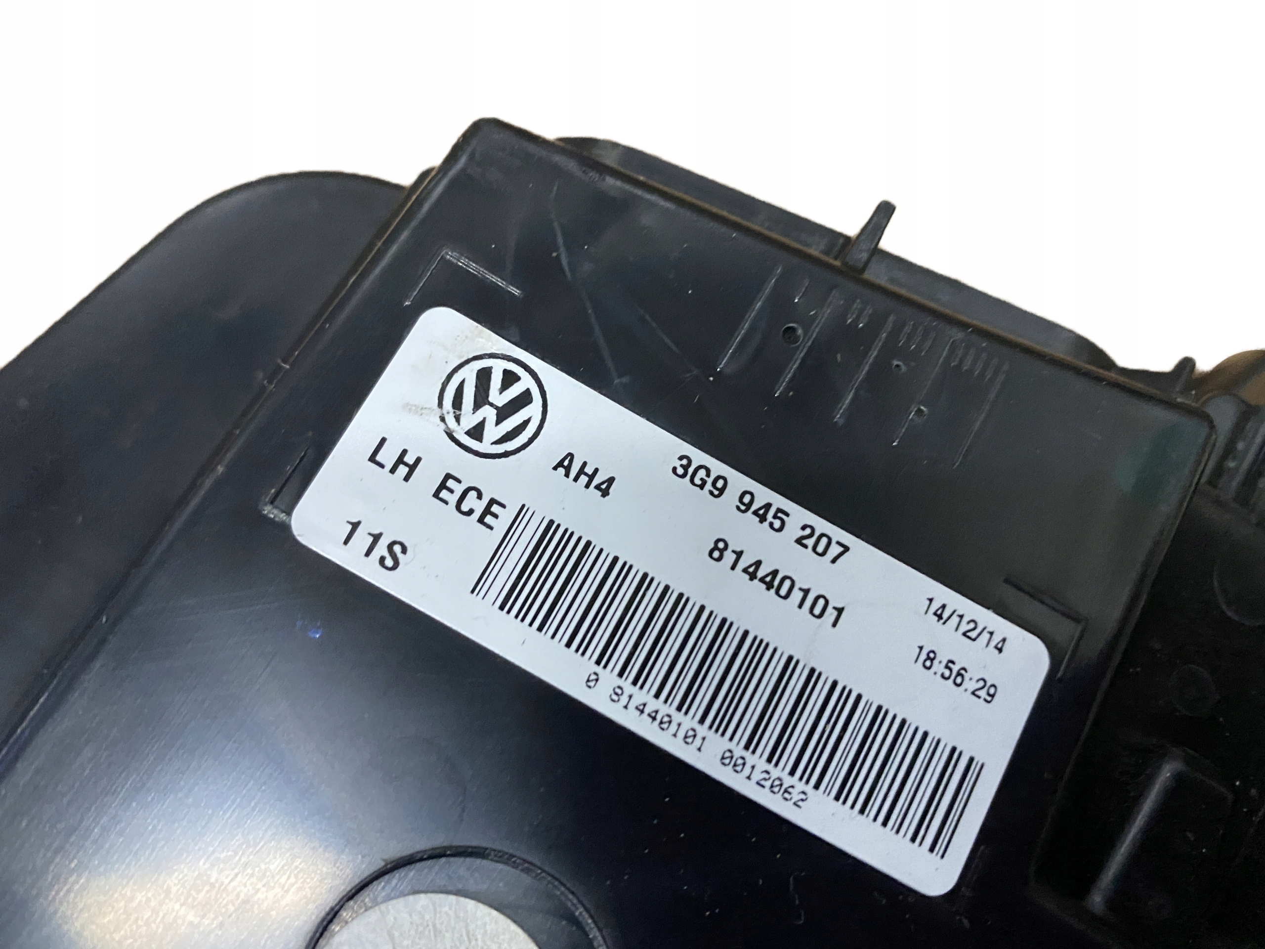 VW PASSAT B8 KOMBI light left rear part LED 3G9945207