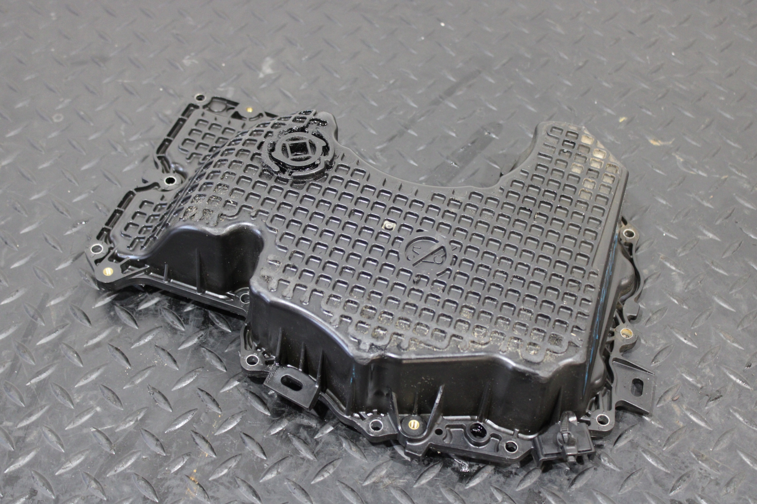 Deckel Ölwanne OPEL INSIGNIA B 55512247