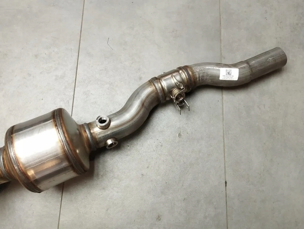 VW Touran III 5T catalyst 05L131701M