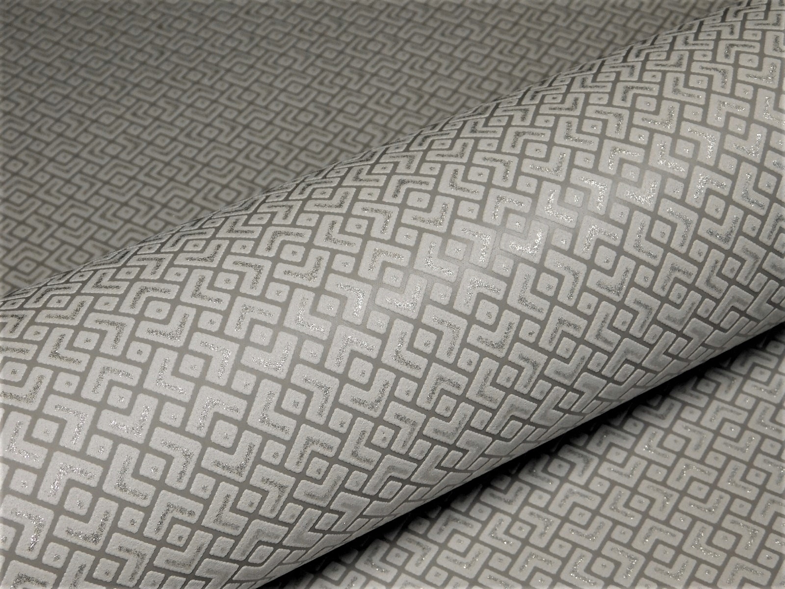 TAPETA GRUBA Z BROKATEM SZARA - TAUPE TAPETY FLIZELINA Rodzaj winylowa na flizelinie