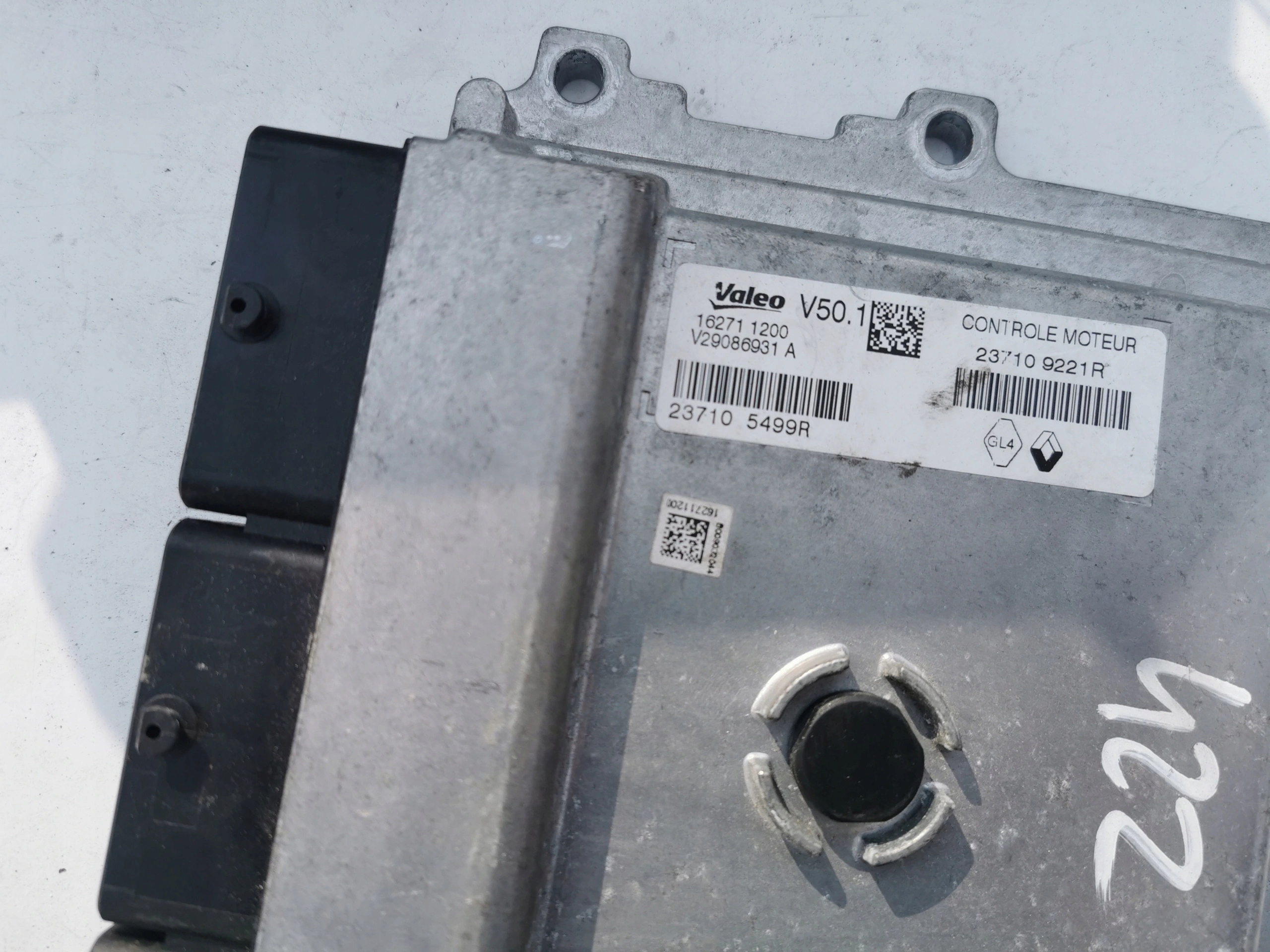 RENAULT CLIO 0.9B V29086931A 237105499R computer E