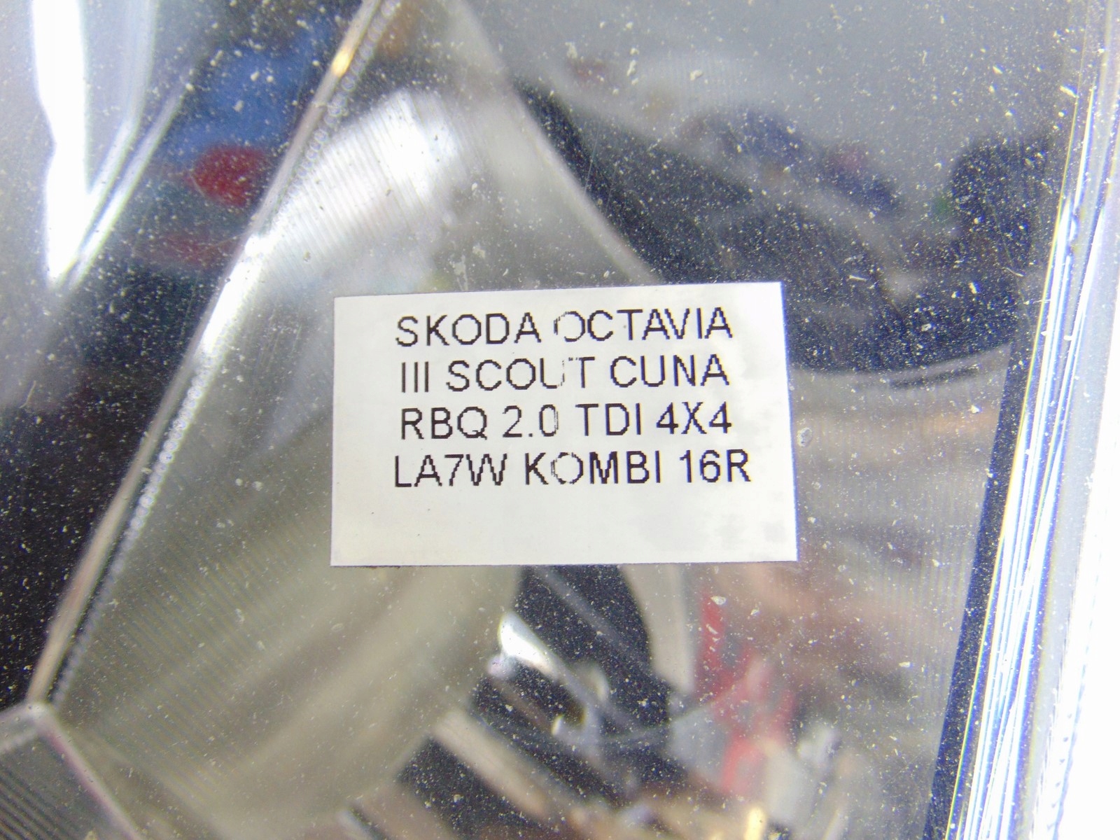 REFLEKTOR light left front left front SKODA OCTAVIA III 5E2941015 UK