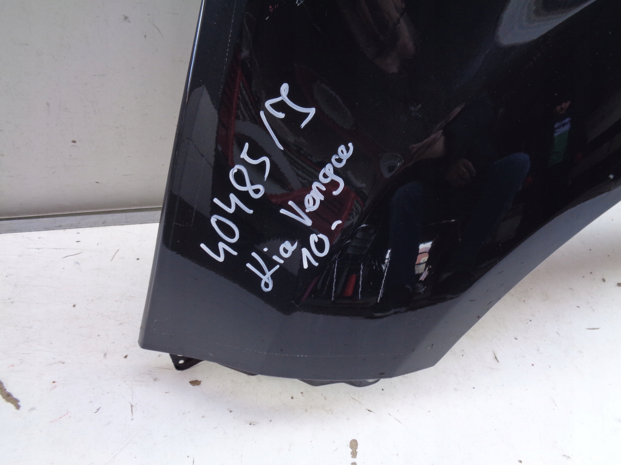 fender left front KIA VENGA 10- NR 40485