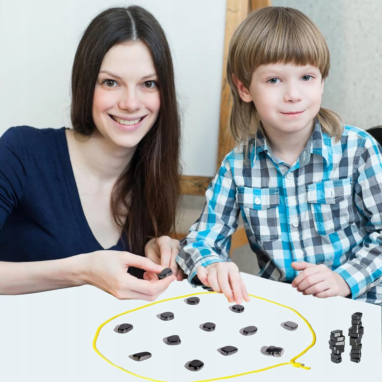 WIELOOSOBOWA GRA SZACHOWA MAGNETIC KAMIENIE DLA RODZINY ROPE EDITION Wiek gracza 5-7 lat 8-11 lat 12-14 lat 15-18 lat 18+