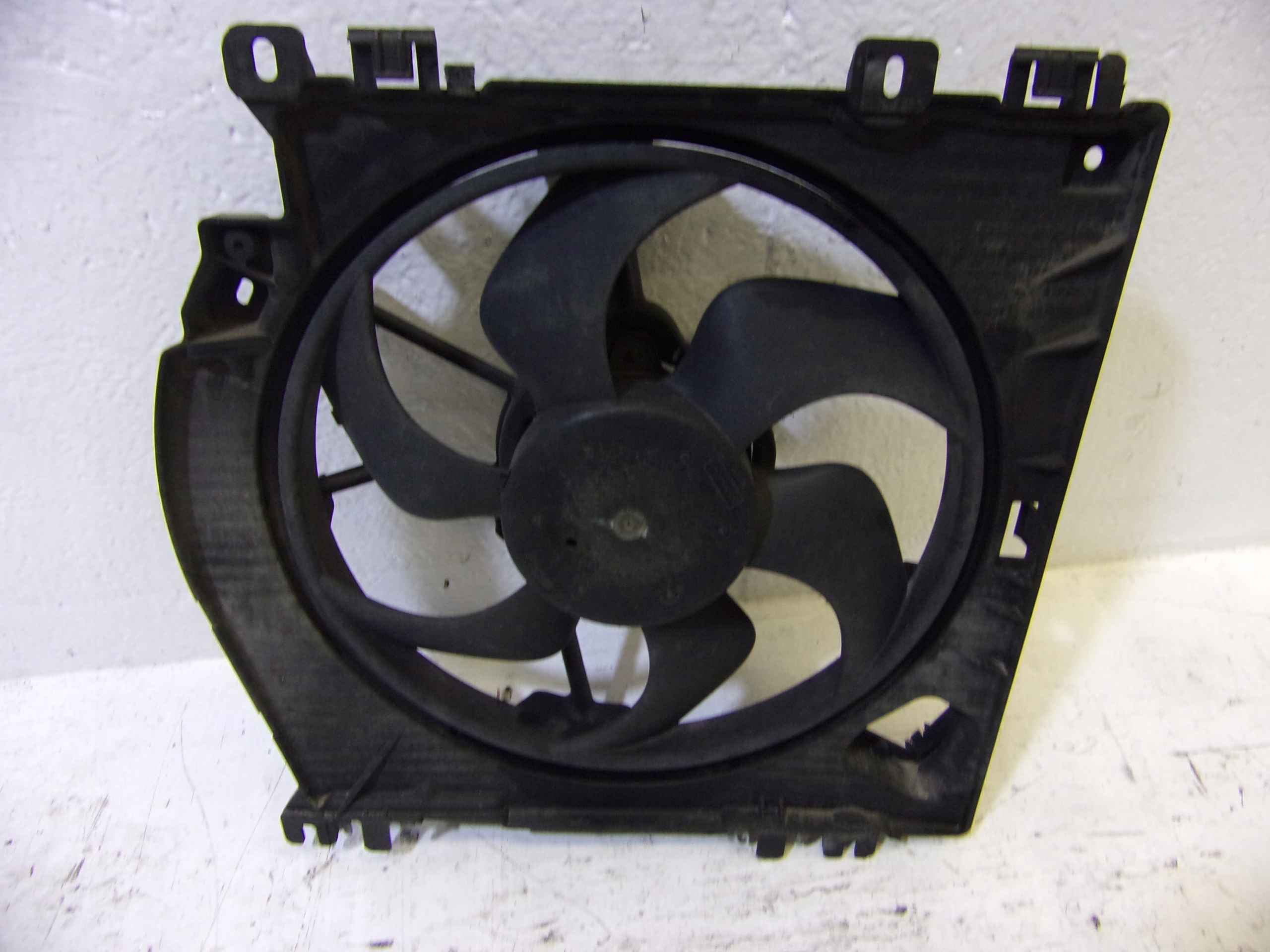 ventilátor chladiče RENAULT MODUS 1.5 DCI 8200135167