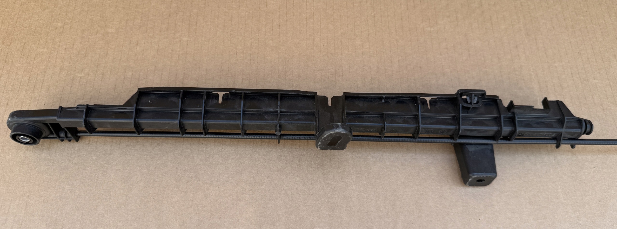 mechanism ROLETY boot AUDI Q7 4M8863560 original