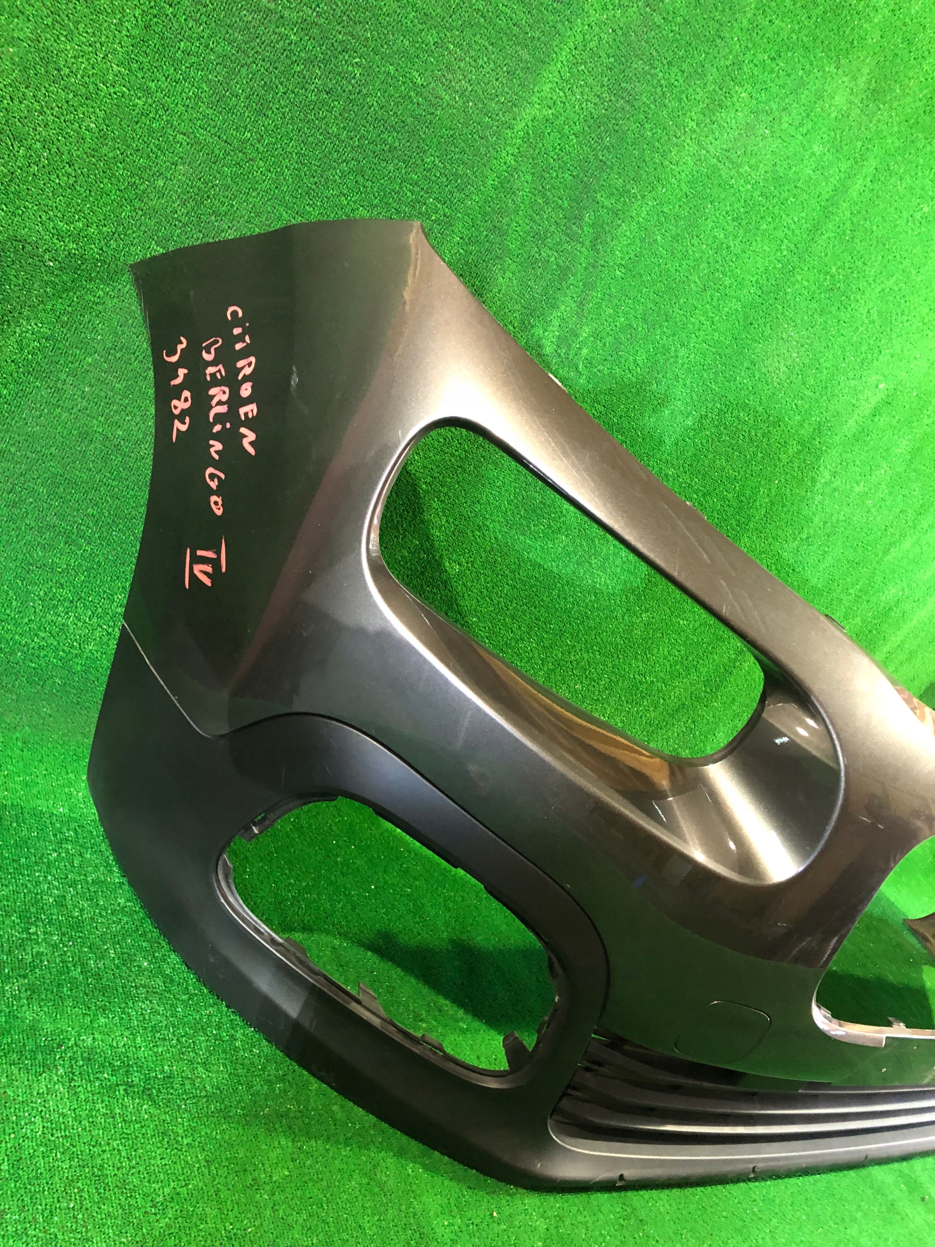 CITROEN BERLINGO IV front bumper front NR.Z3482