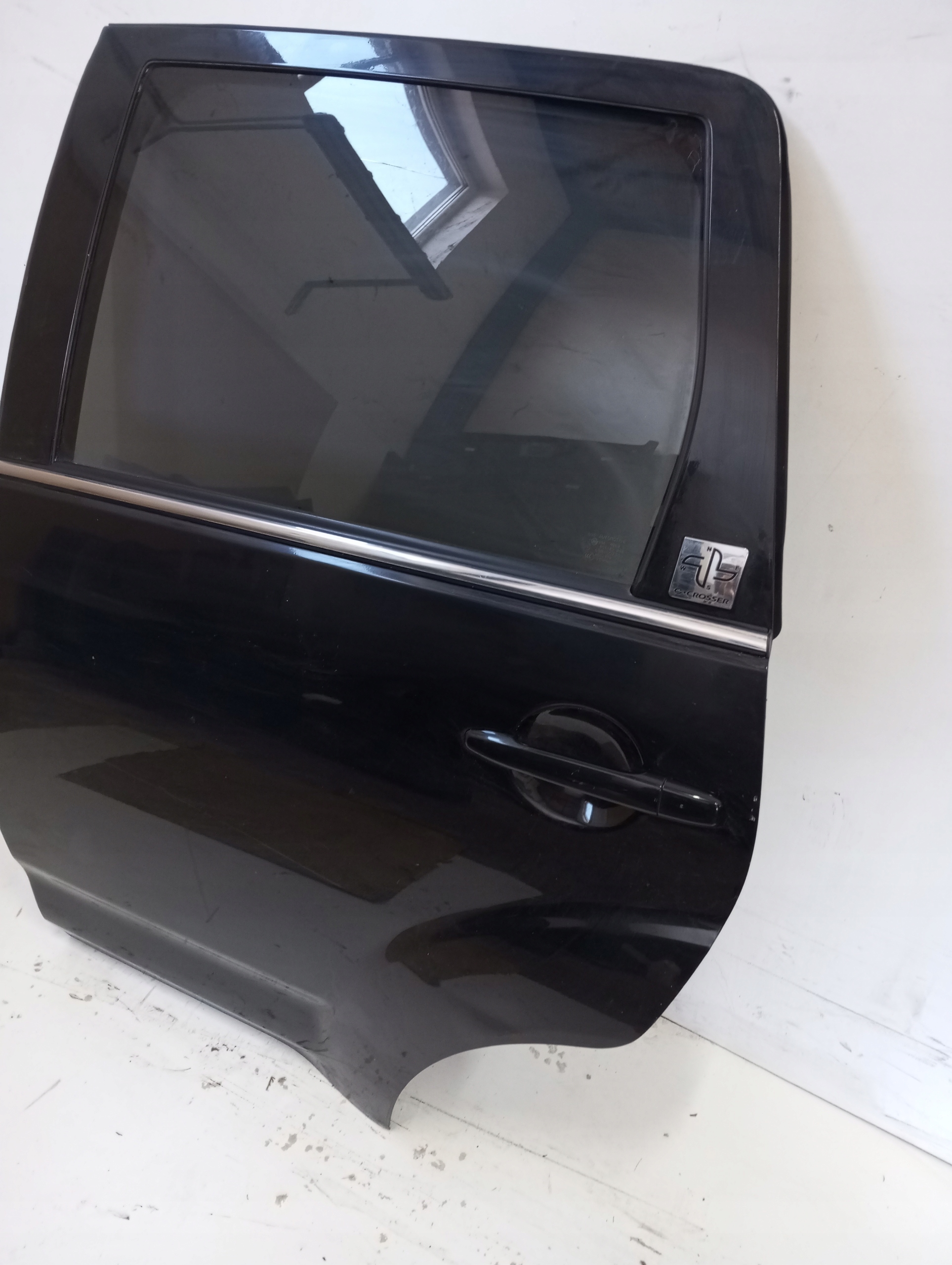 door left rear. CITROEN C-CROSSER 09R