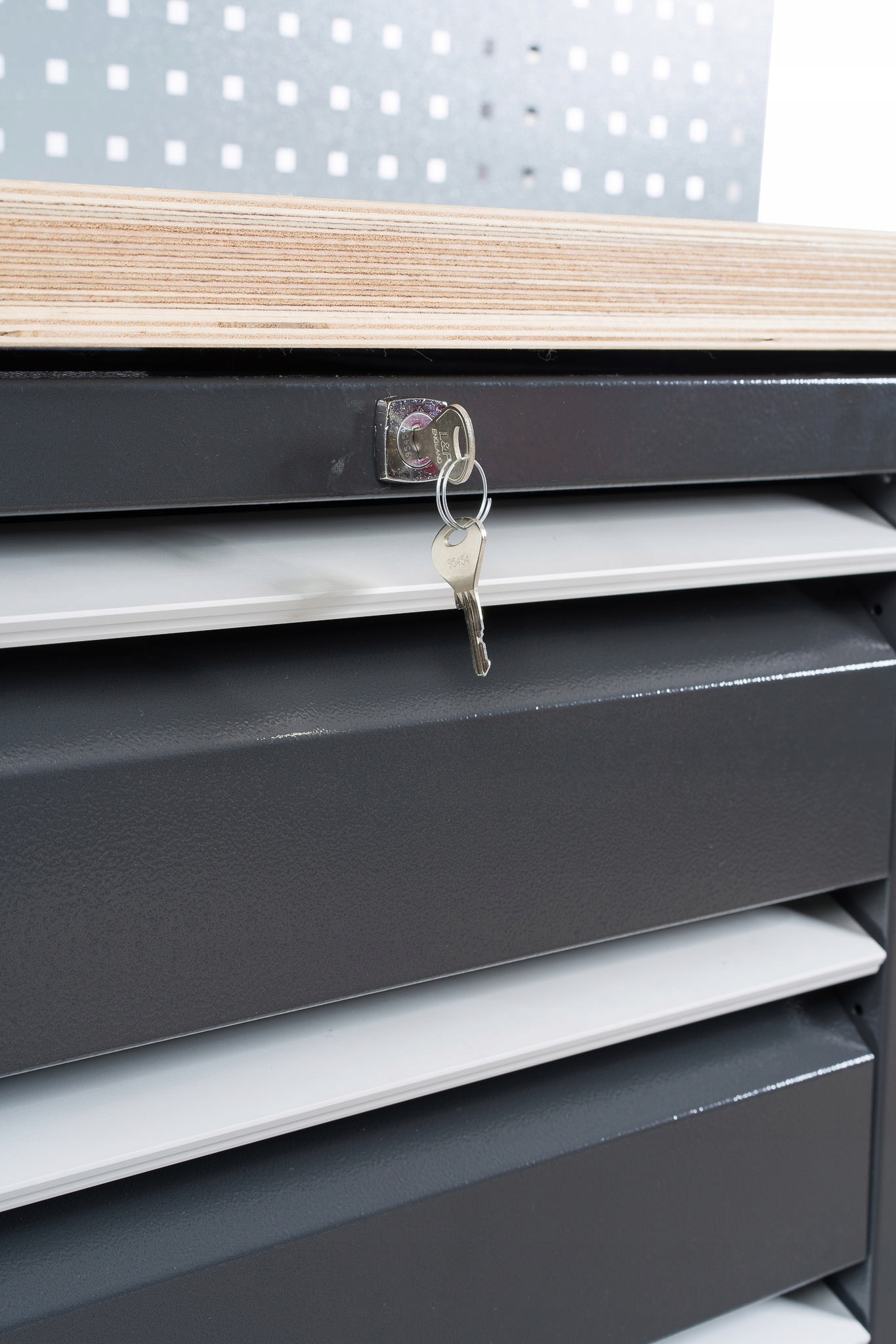 00ca37f24b6a9abe633dcf5e1c6f