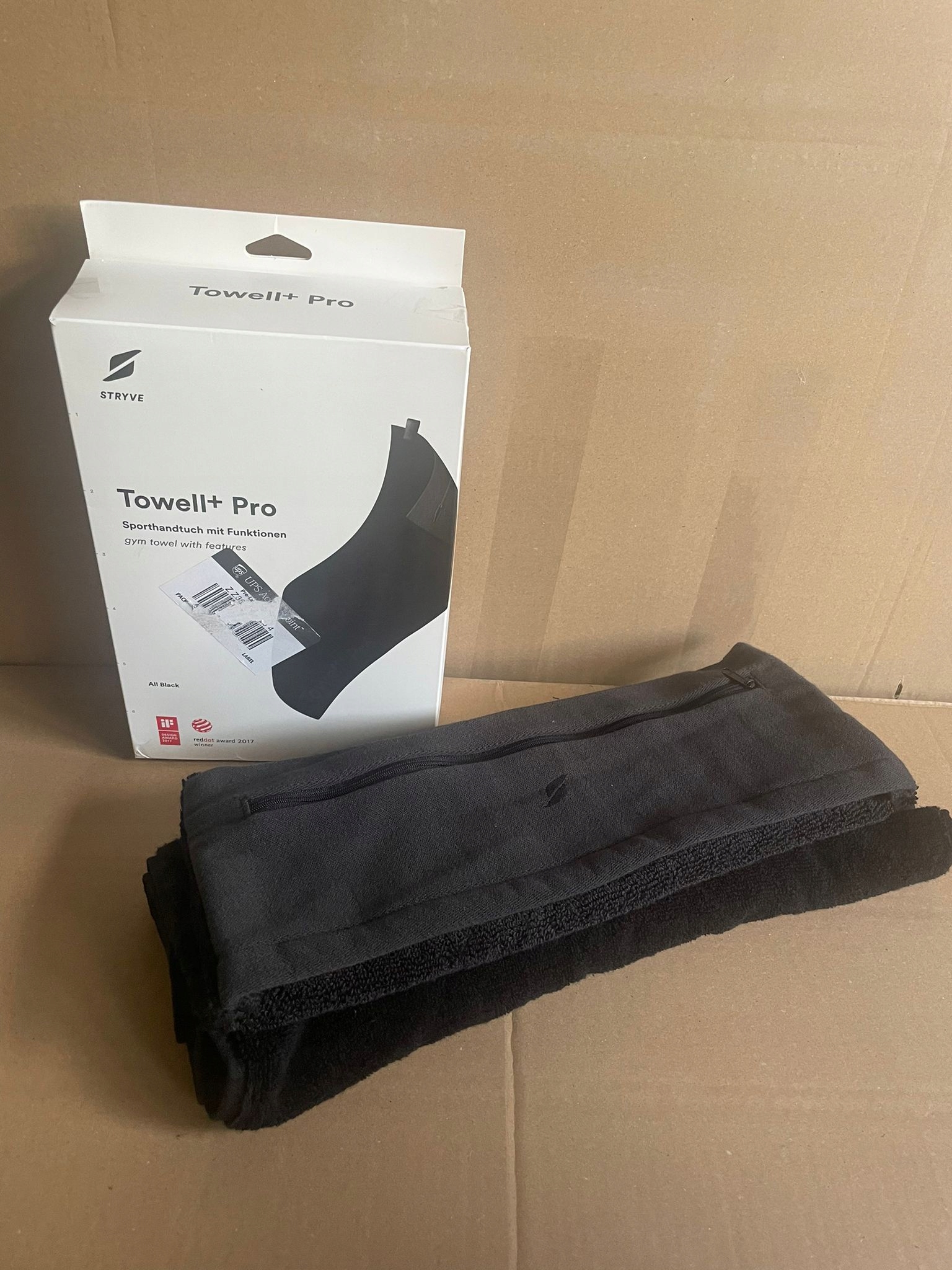 STRYVE RĘCZNIK SPORTOWY MIKROFIBRA 105X42,5 59637 Model 100100201