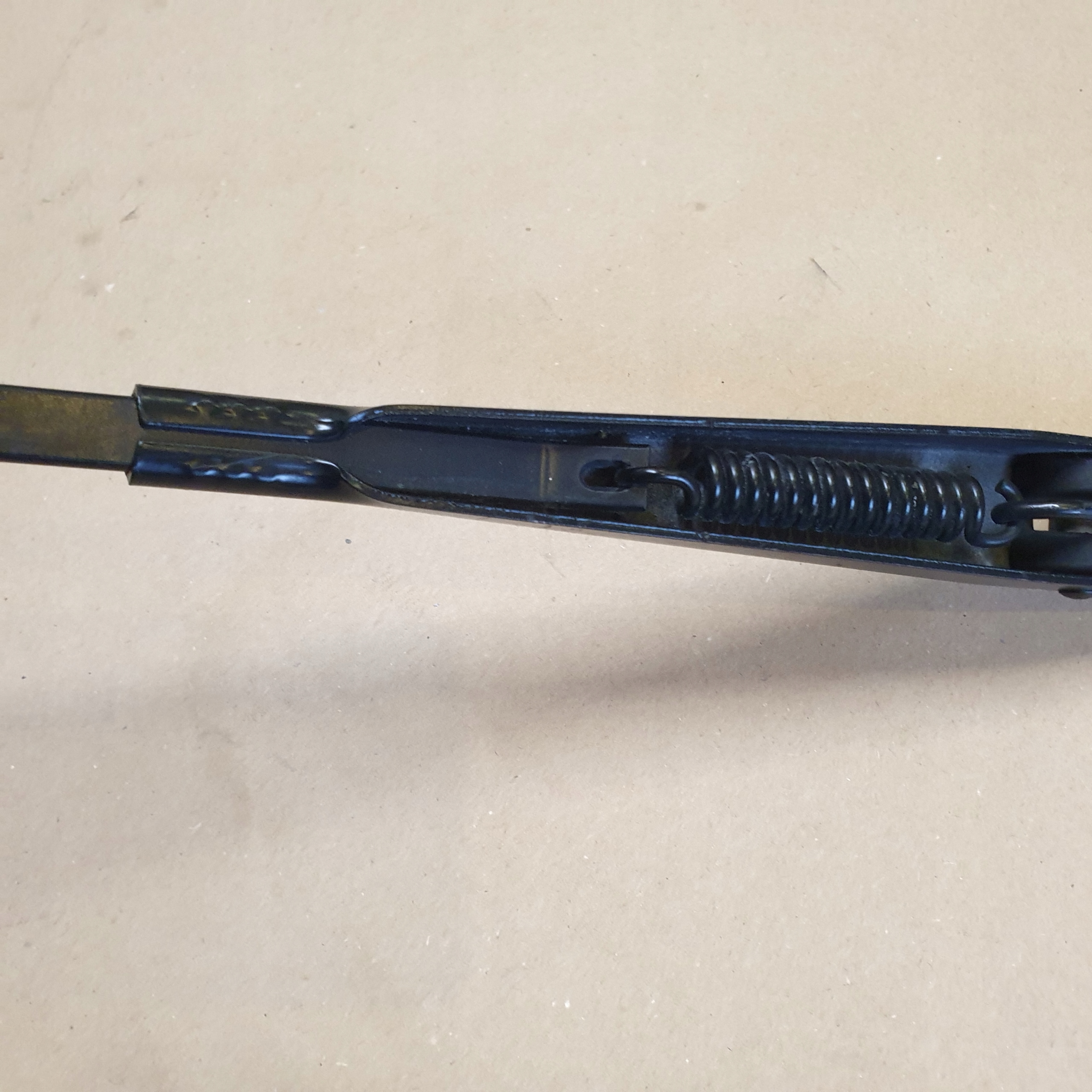 wiper arm PIORO right front AUDI A6 C7 A7 4G OE EUROPA