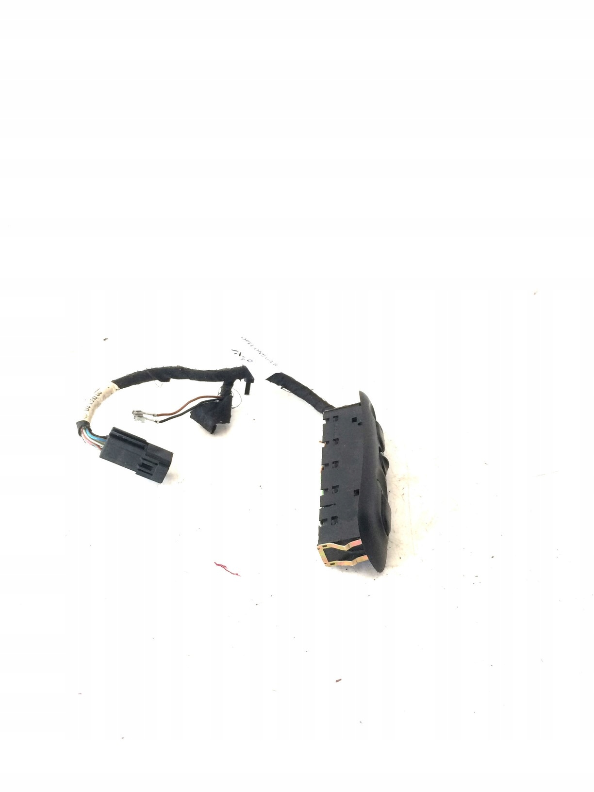 switch circuit breaker lifting of the window