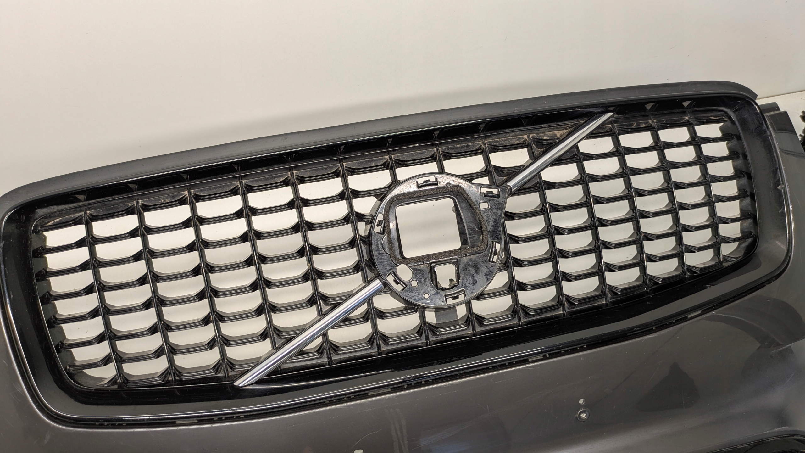 Zderzak przód VOLVO XC90 II LIFT R DESIGN Typ samochodu 4x4/SUV Samochody osobowe