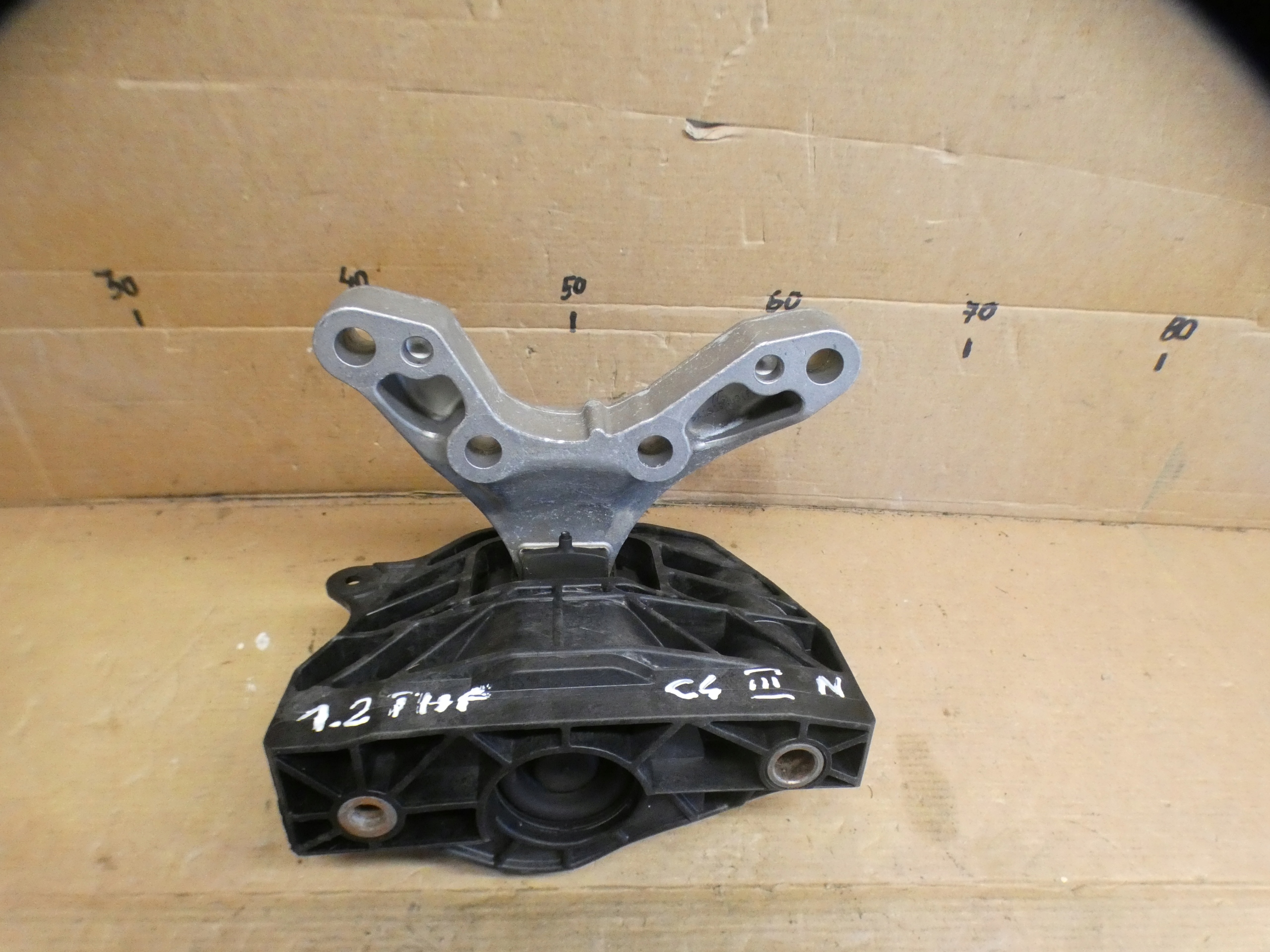 holder engine mount 1,2 THP HN05 CITROEN E-C4 C4 3 III 23r.