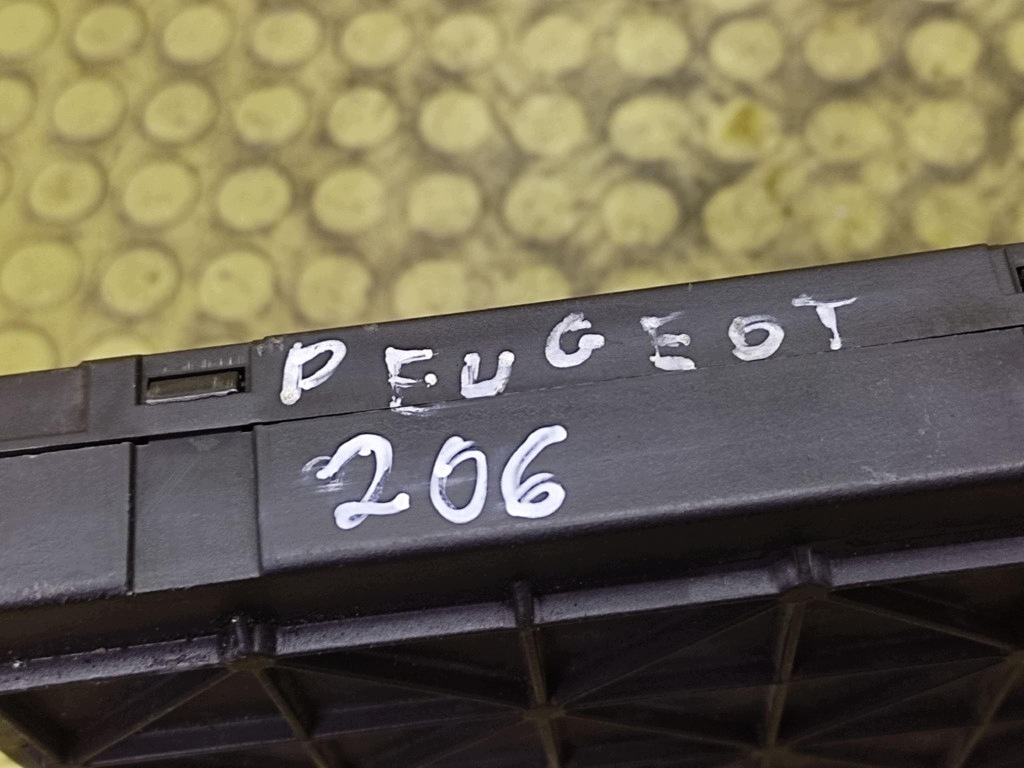 PEUGEOT 206 modul kasten BSI 9645747480