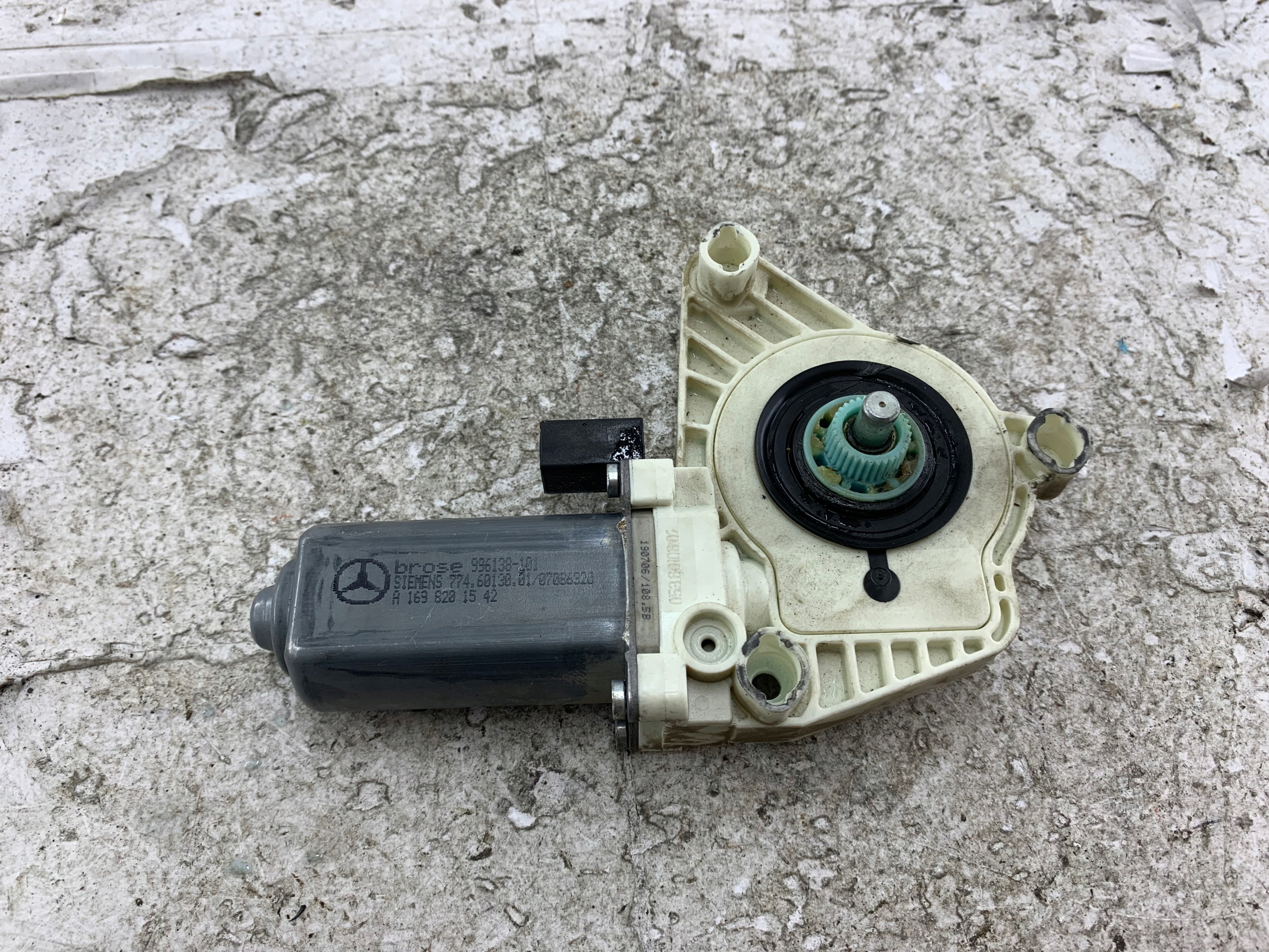 MERCEDES W169 mini motor windows left front A1698201542
