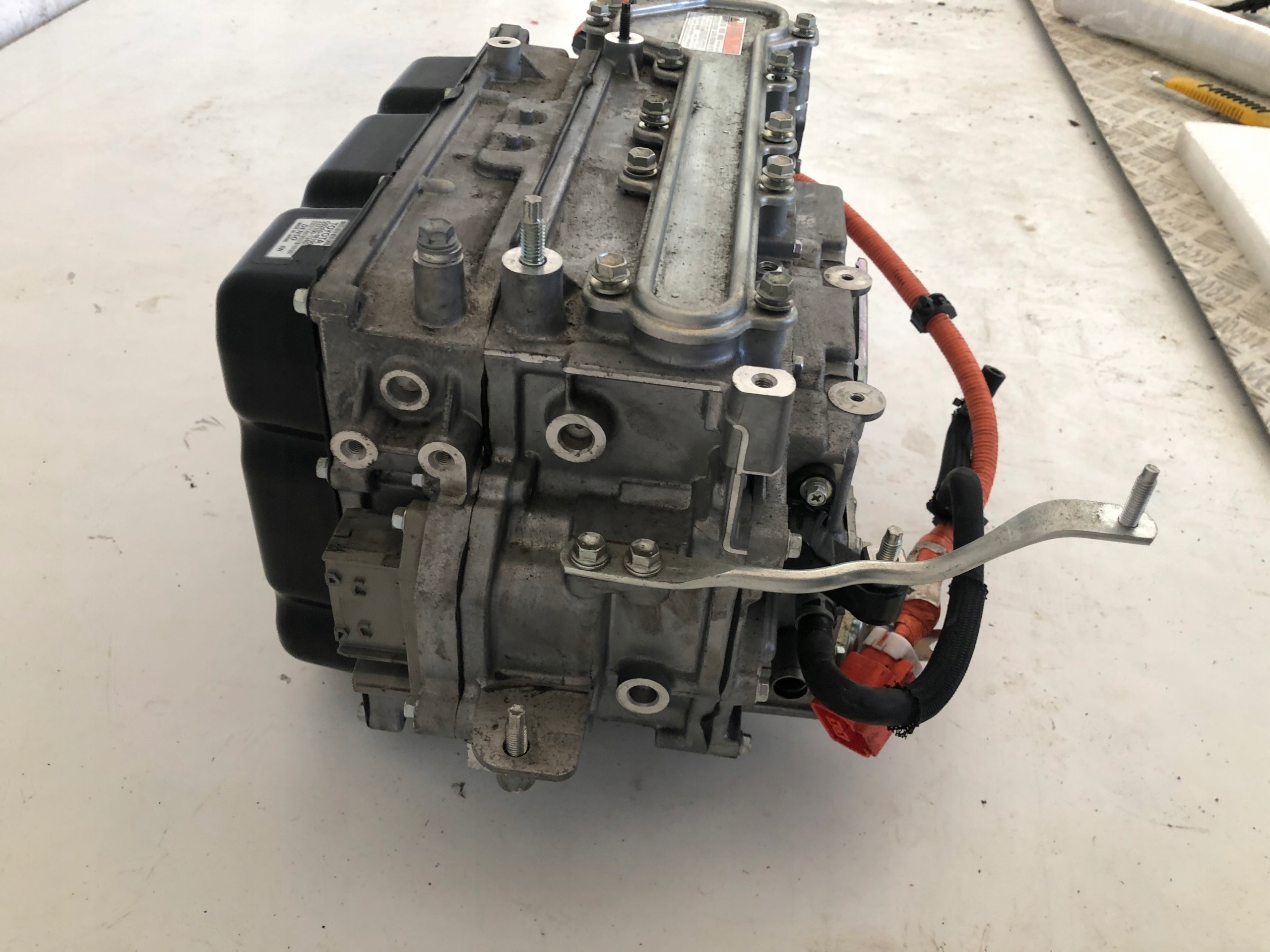 LEXUS RX450H IV 2017 INWERTER FALOWNIK Car type Passenger cars