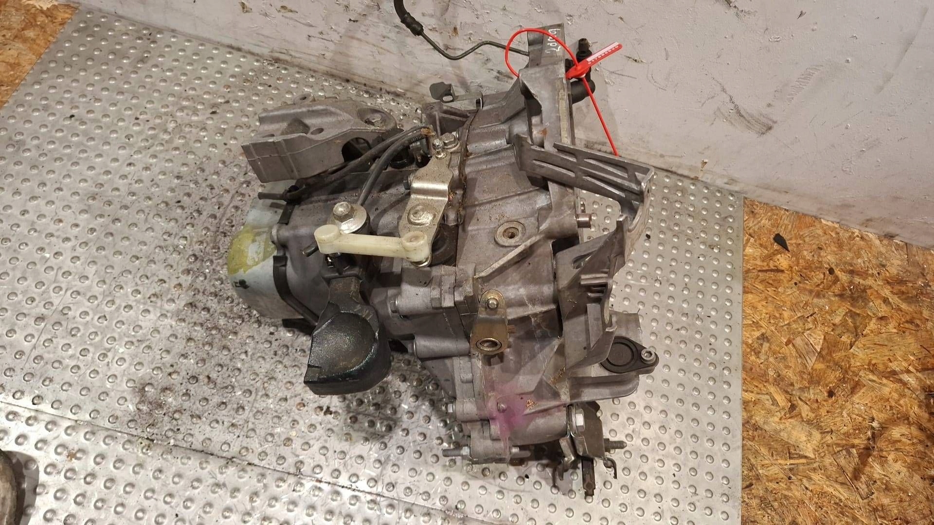 CAMBIO 20CQ08 Citroen C2 C3 1.1 8V
