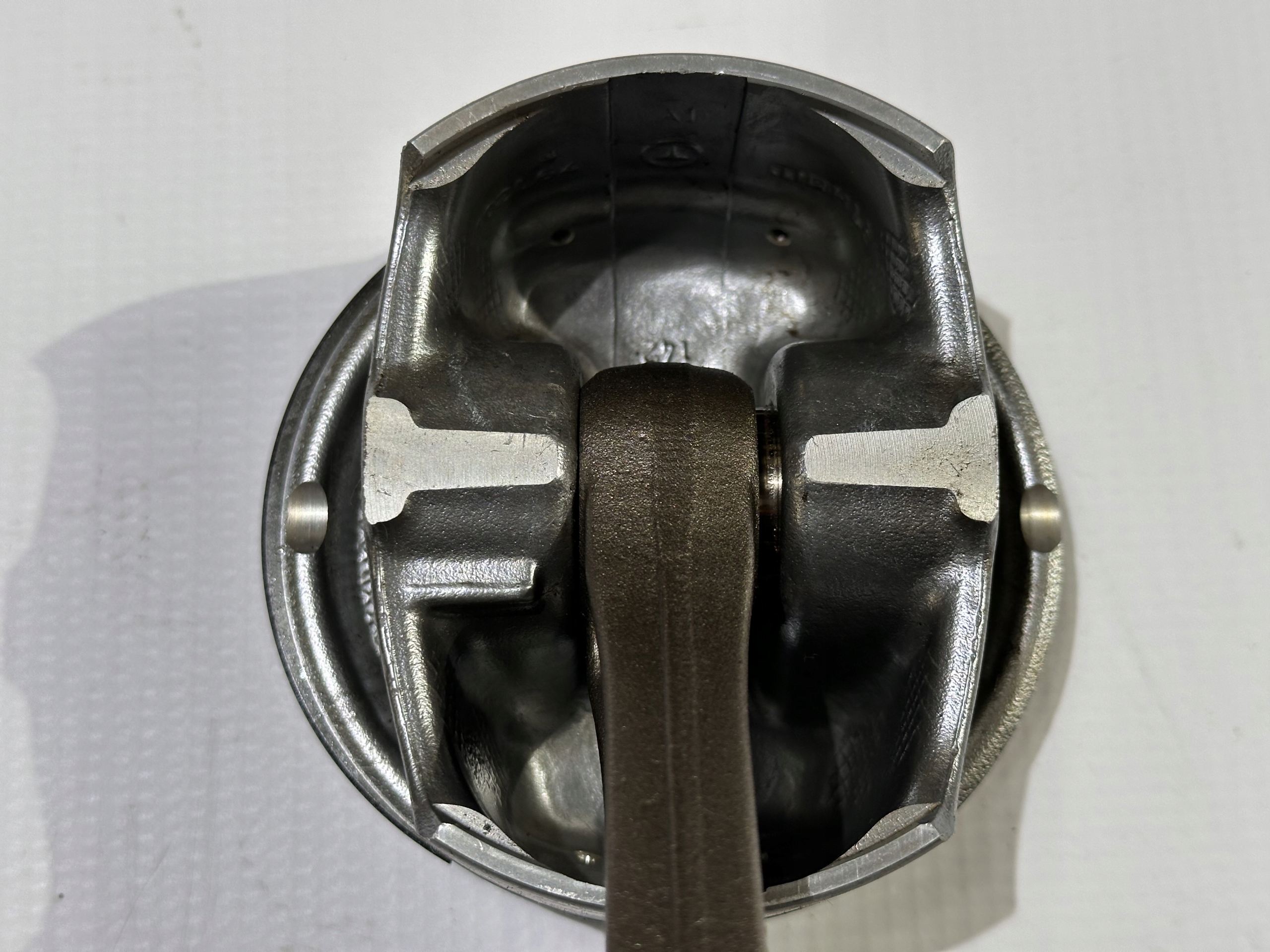 piston connecting rod Mercedes W212 6.3 AMG V8