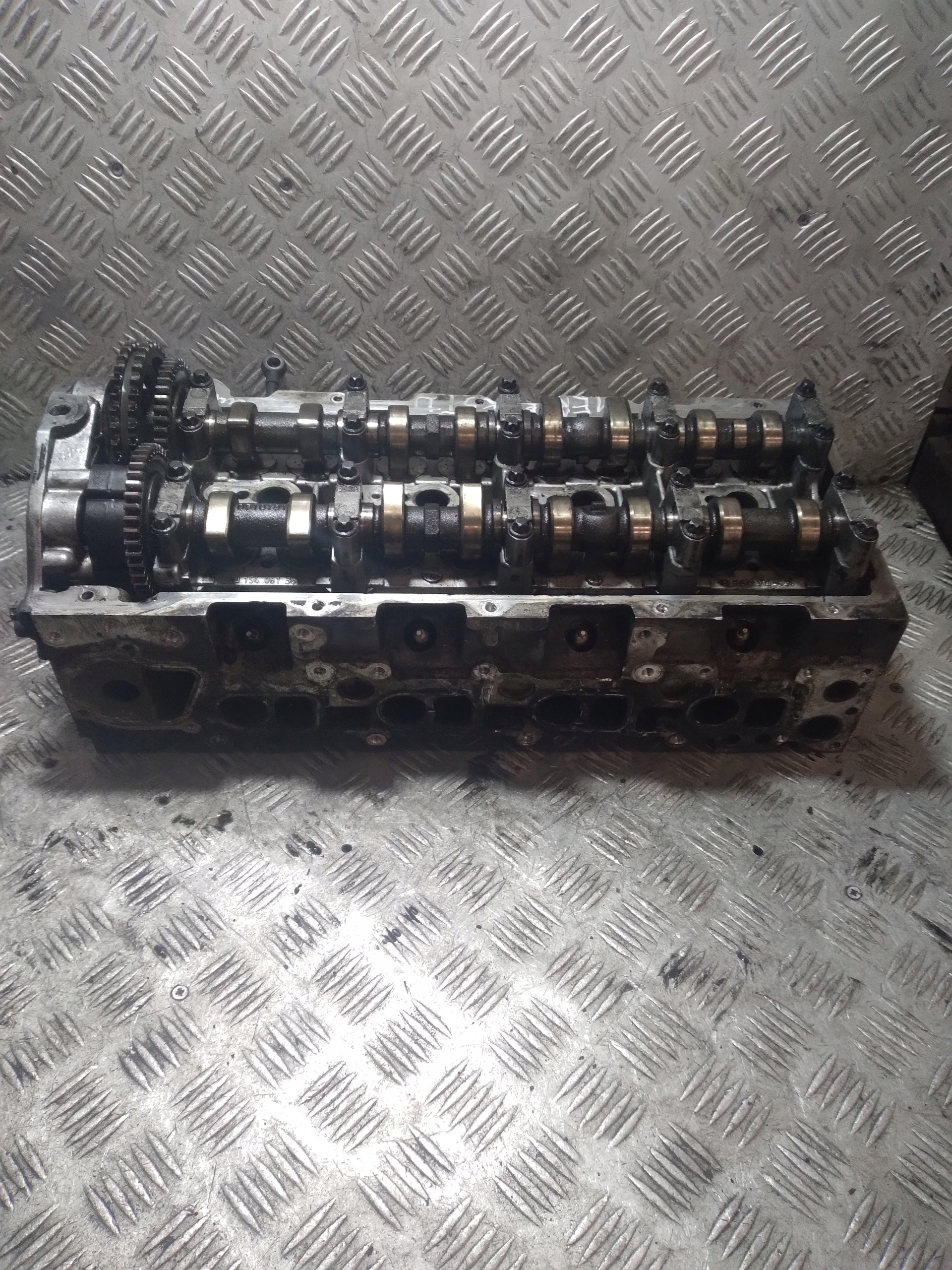 TESTATA MERCEDES W204 A6460100820 2.2 CDI