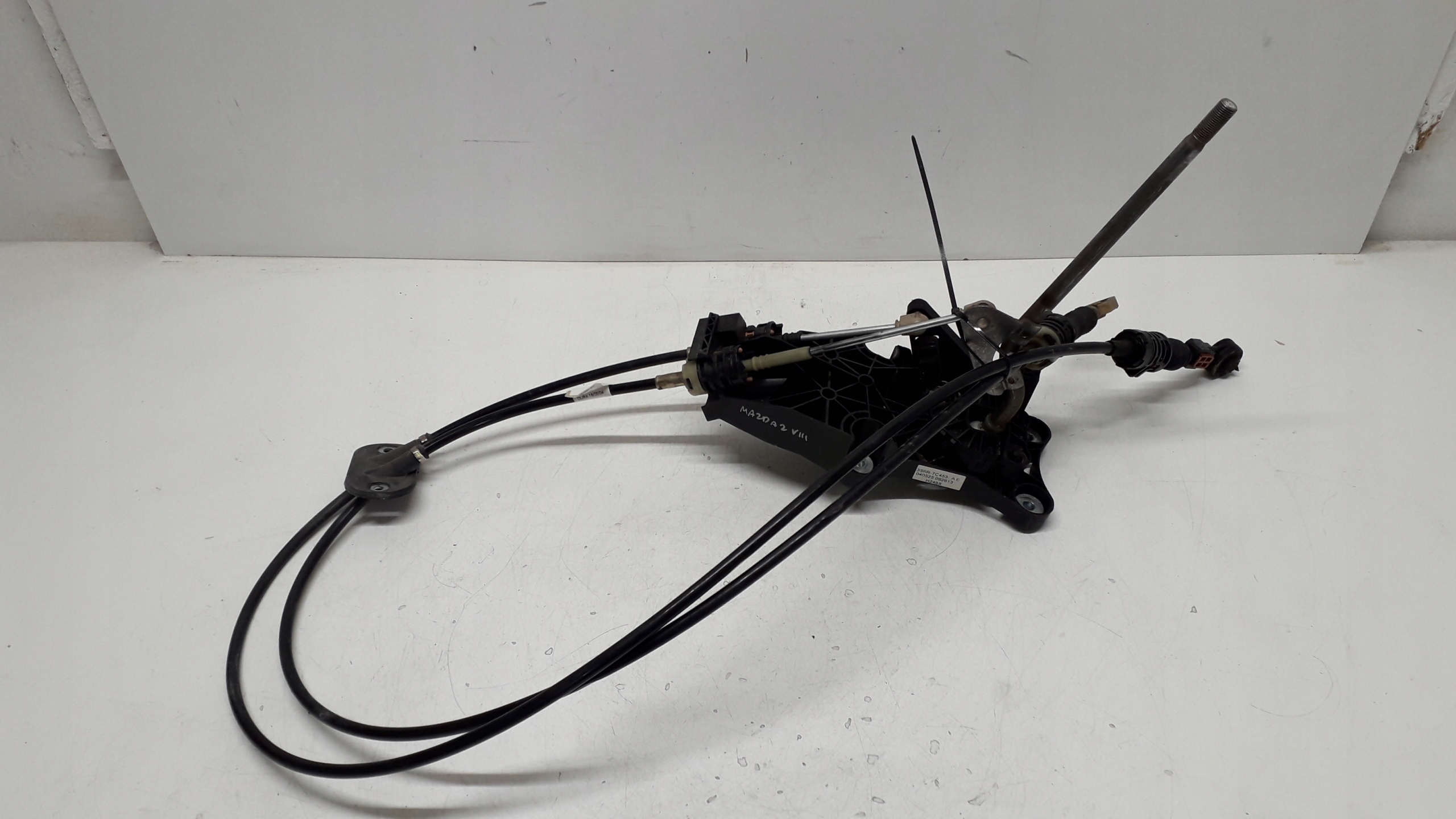 MAZDA 2 II 02-07 1.25 WYBIERAK BIEGÓW Z LINKAMI