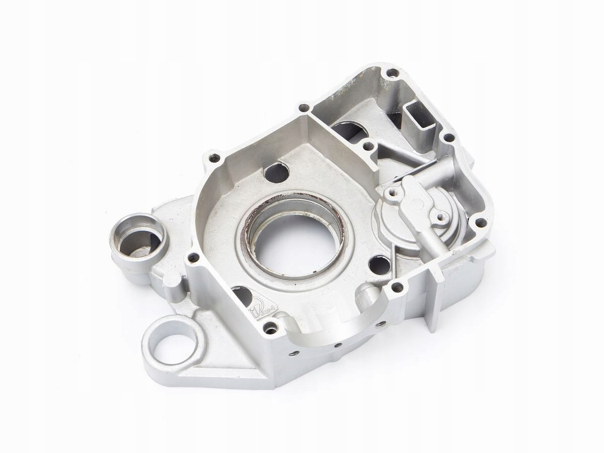 Karter skrzyni korbowej prawy Romet J125