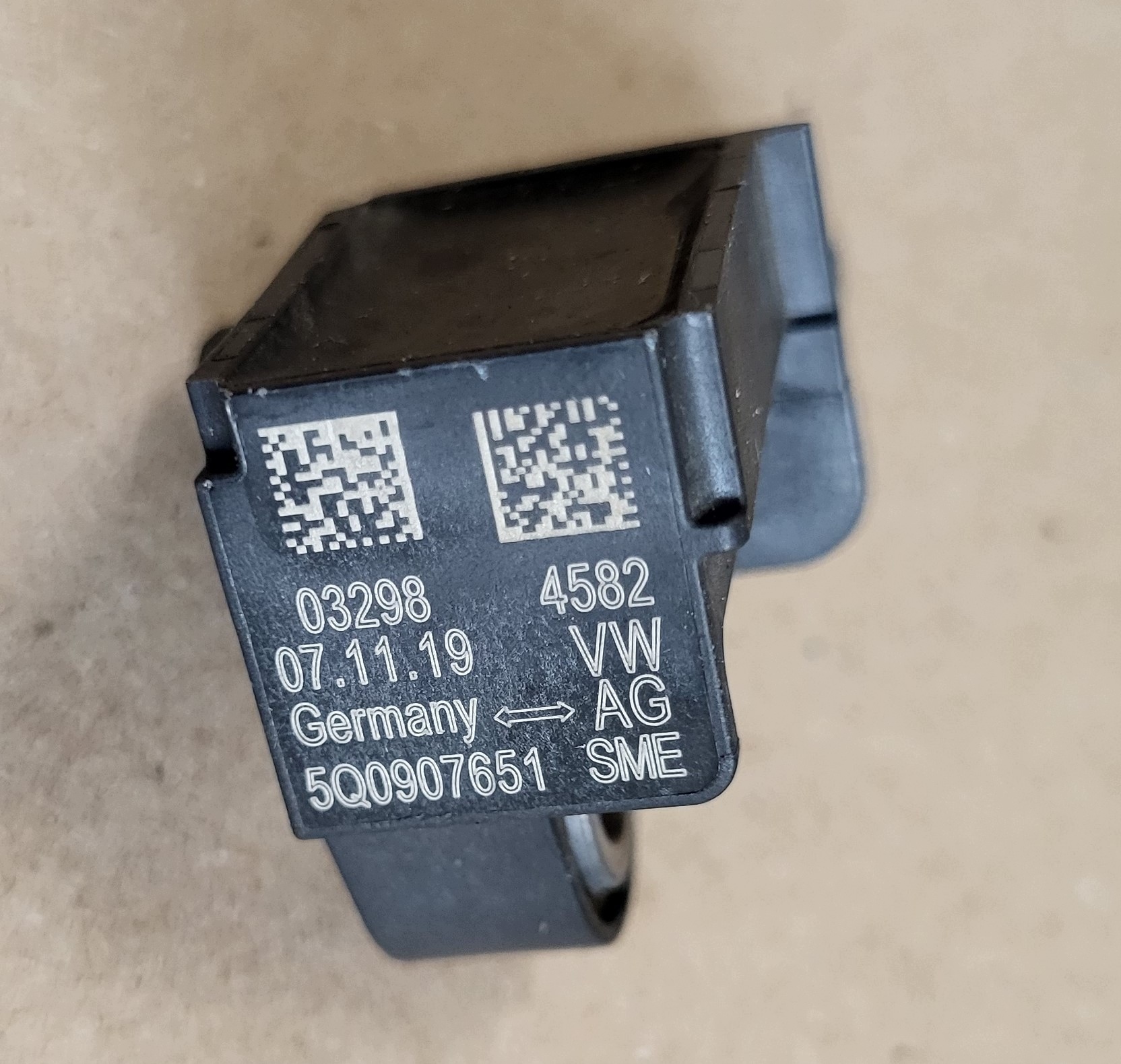 Beschleunigungssensor Crashsensor SENSOR AUDI VW PASSAT B8 SEAT LEON SKODA SUPERB III OE
