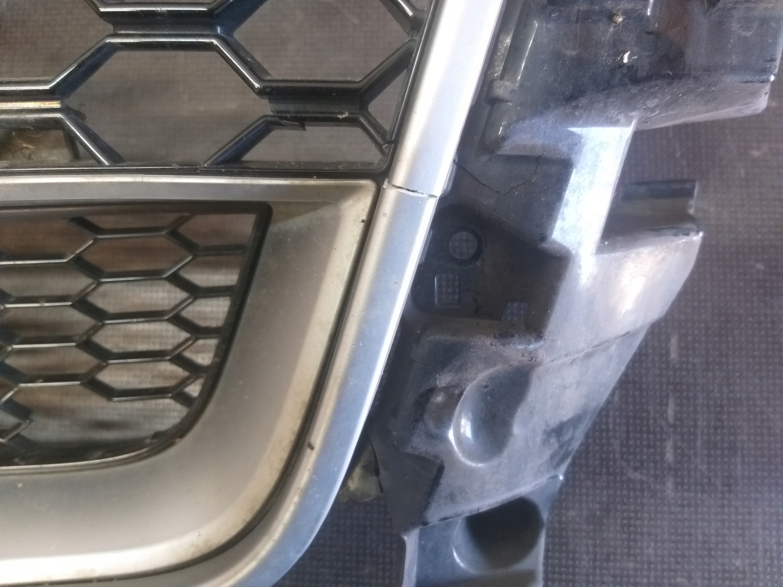 ATRAPA GRILL AUDI RS3 8V4853653 Numer katalogowy części 8V4853653