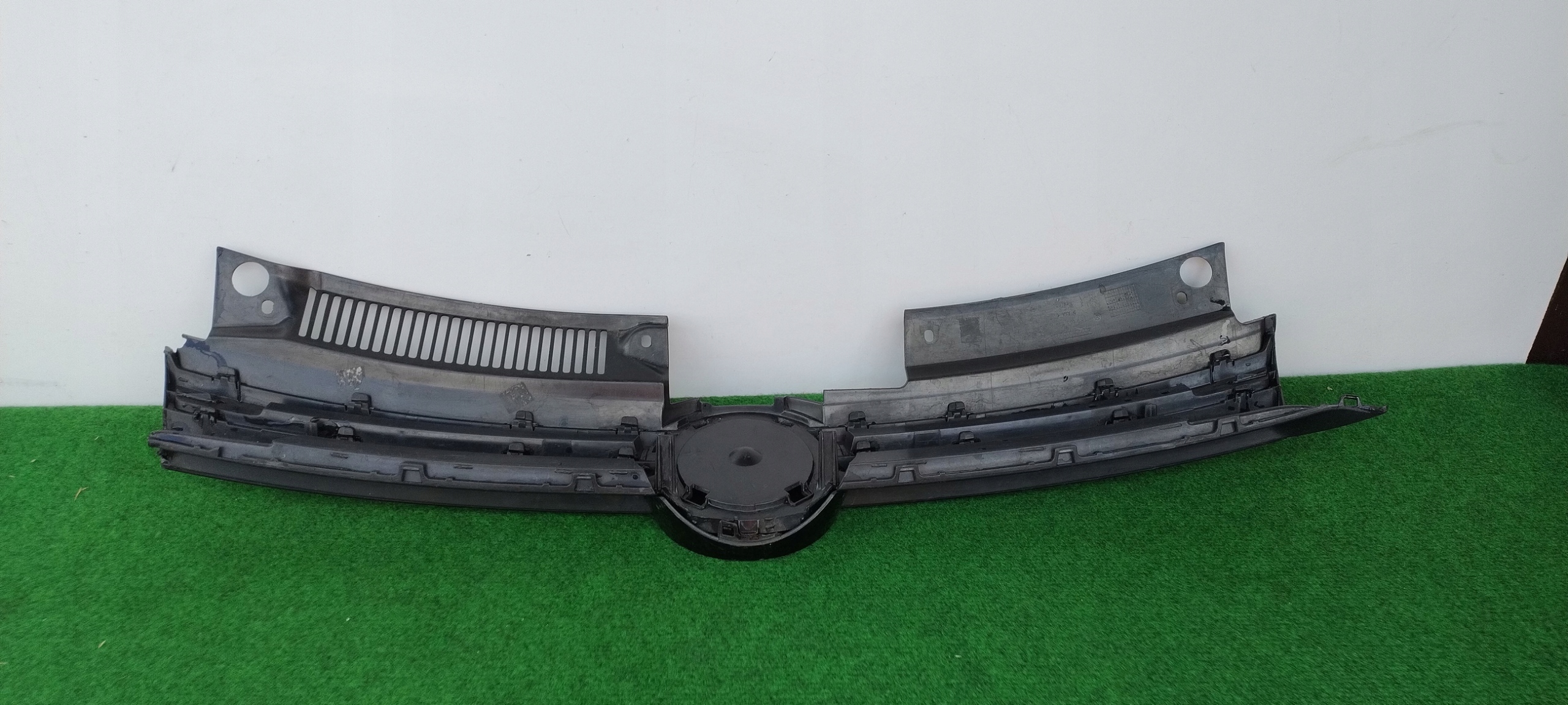 VW GOLF 6 VI KOMBI front PREKLADgrill grid 1K9853653A K68/002