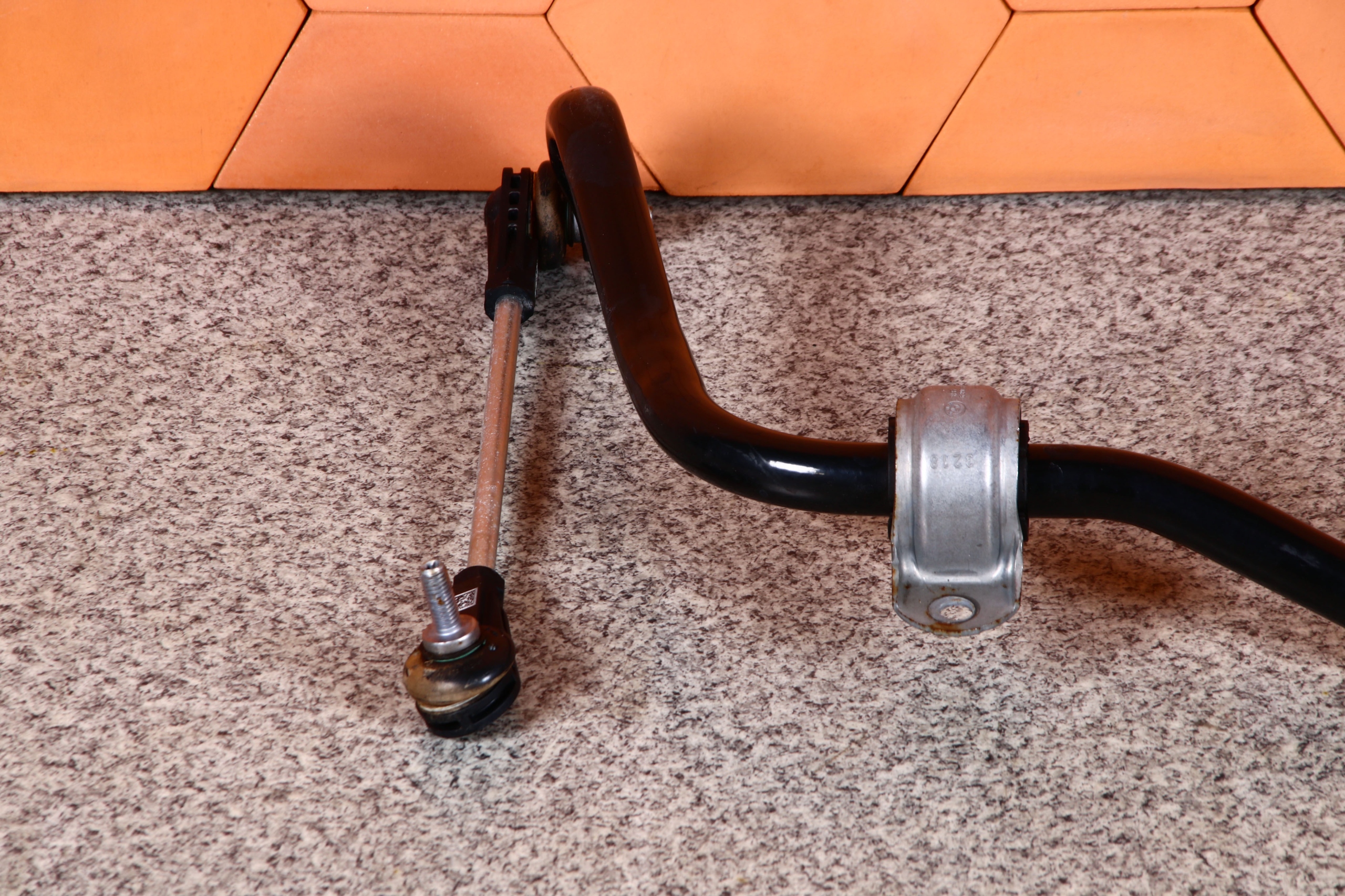 BMW G20 G21 STABILIZATOR stabilizer rod front 6870678 3 km !!!