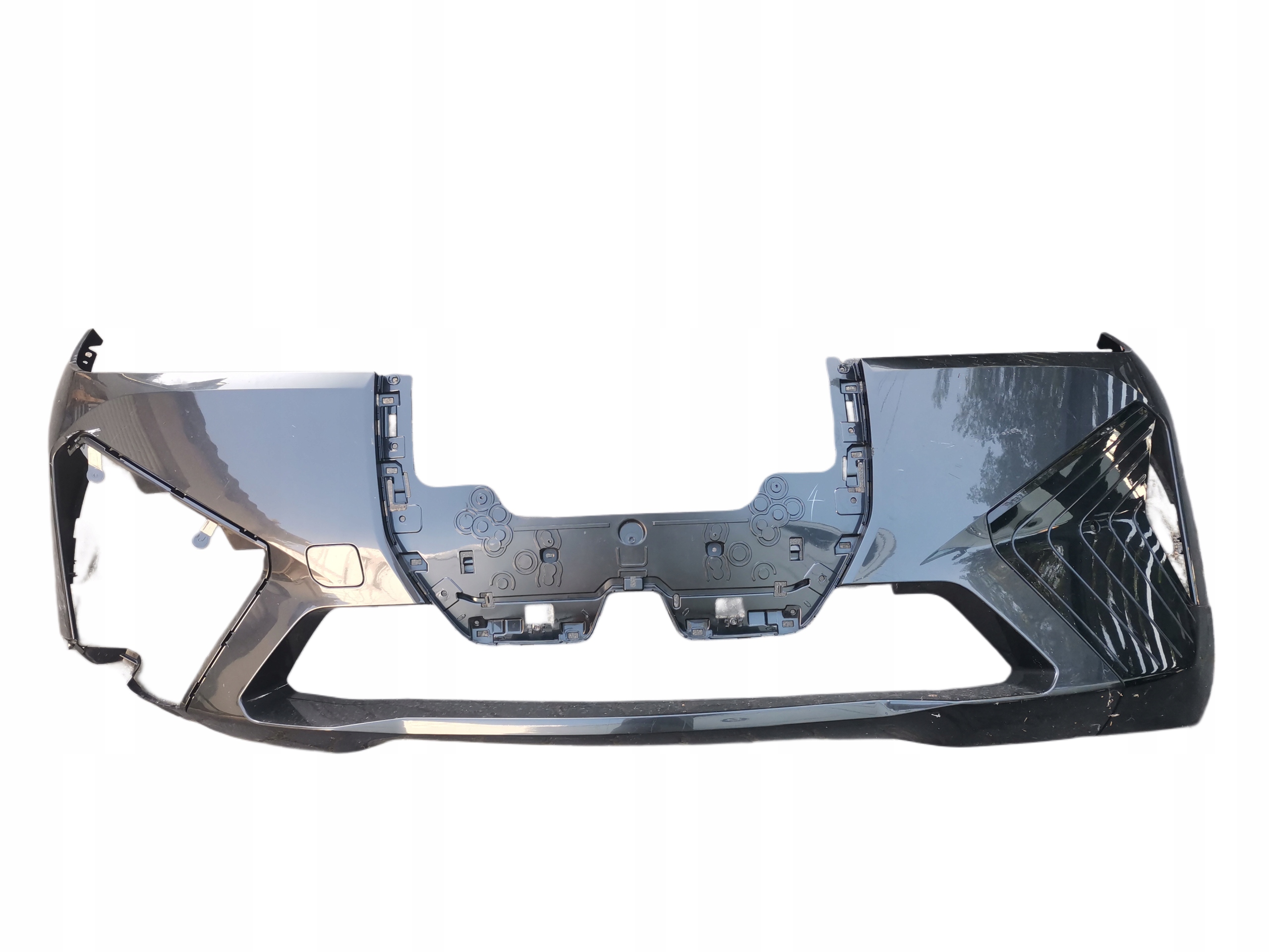 BMW IX I20 zderzak przedni 51117933621