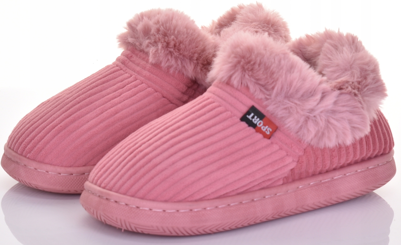 CIEPŁE DAMSKIE BAMBOSZE ZAKRYTE KAPCIE Z FUTERKIEM Kolor różowy