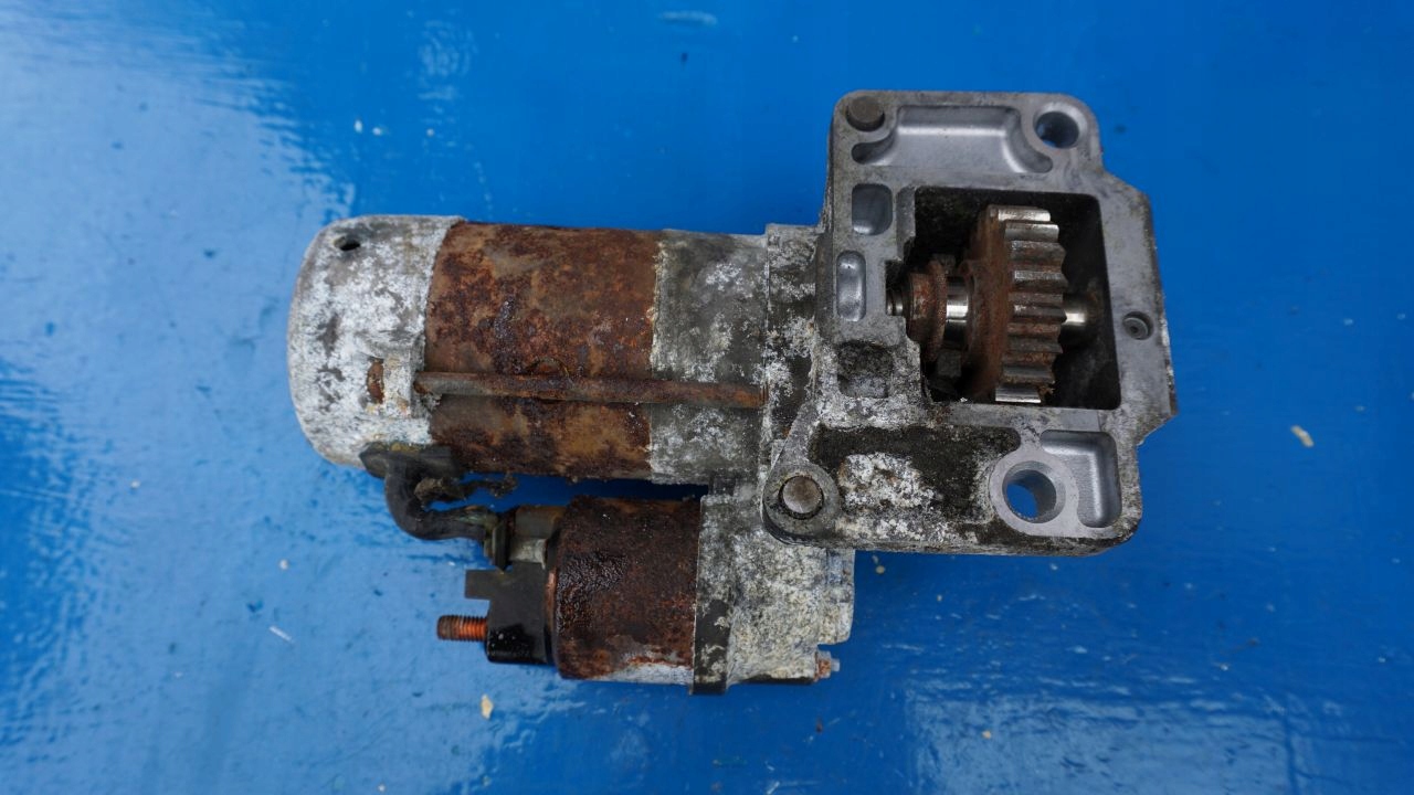 VOLVO S80 II 4.4 V8 - starter