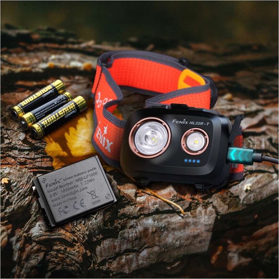 LATARKA DIODOWA FENIX HL32R-T CZOŁÓWKA 800 lm / 132 m Zasilanie akumulatorowe