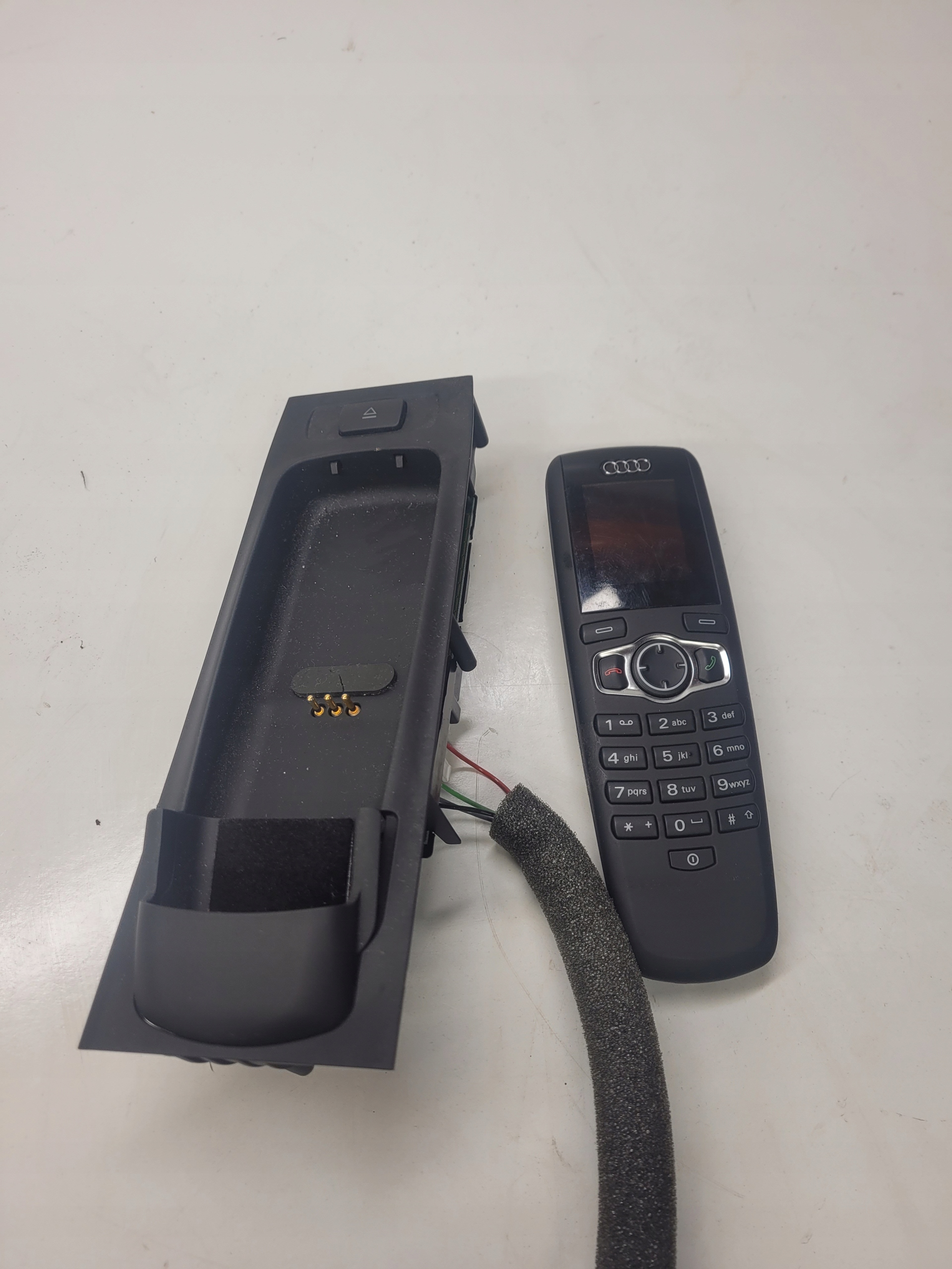 ADAPTER TELEFONU GSM AUDI A6 C7 A7 A8 4G0035707