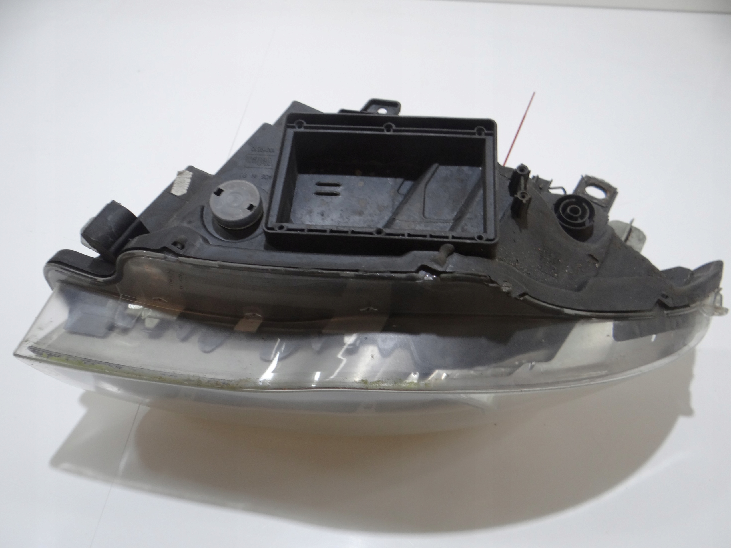 Feux phare Droit Avant BMW E88 OE 7263642