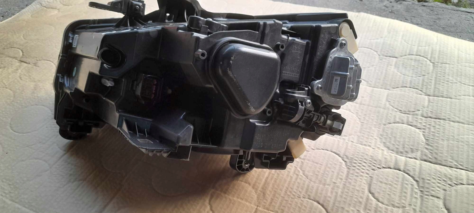 Licht rechts vorne LED AUDI Q2 81A941012