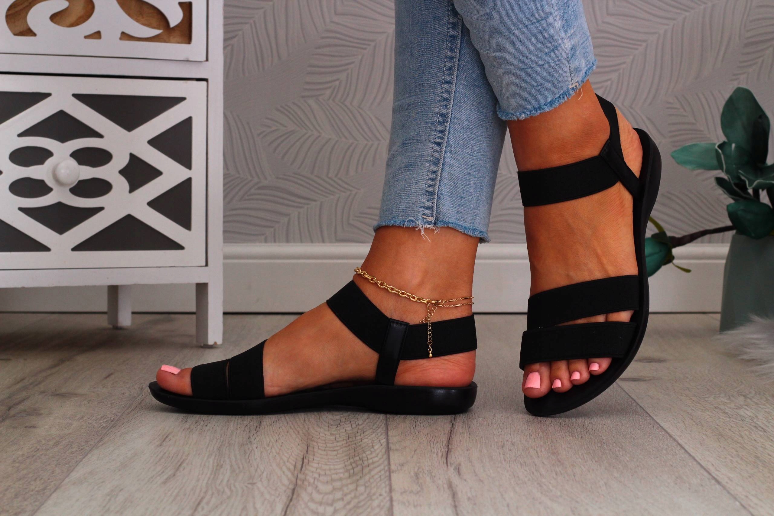 SANDAŁY SPORTOWE DAMSKIE Z GUMECZKAMI WYGODNE Długość wkładki 22.5 cm