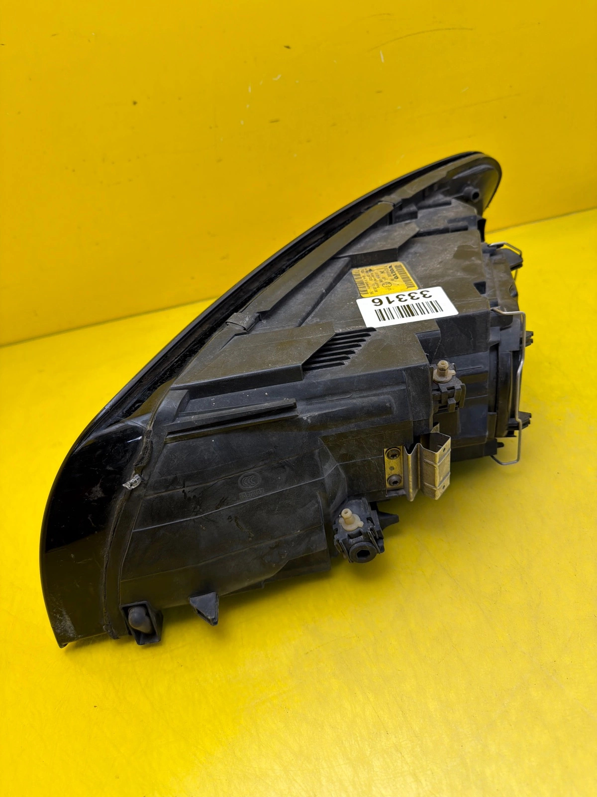 light right front Volvo C30 06-10 31214538 lens