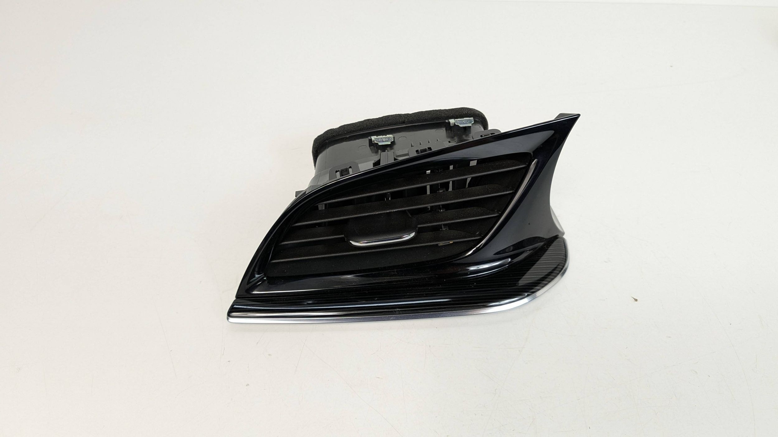 Opel Insignia B grid air conditioning devices left 39017275