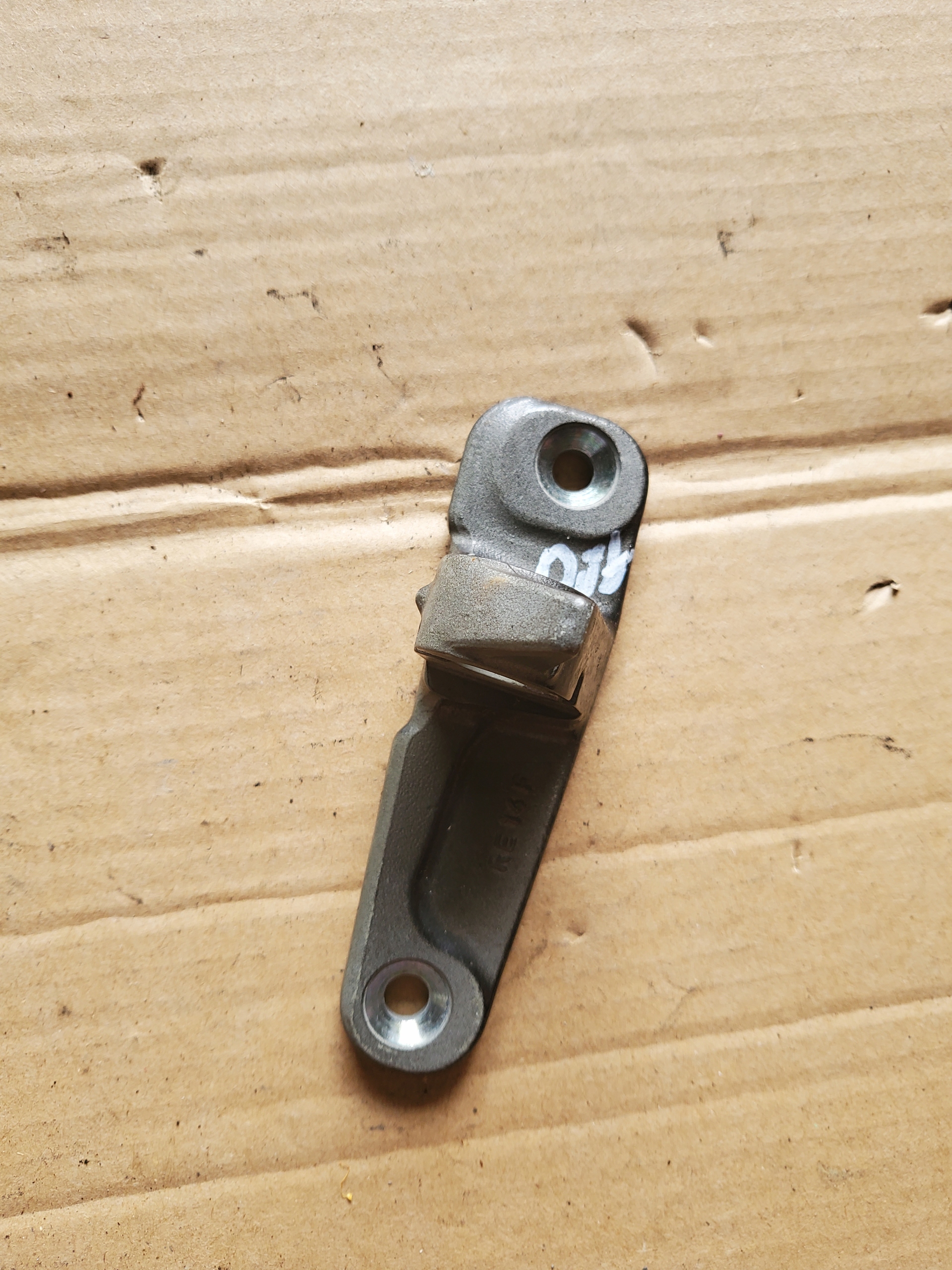 hinge Z door right lower RE14F MERCEDES E W207 OE