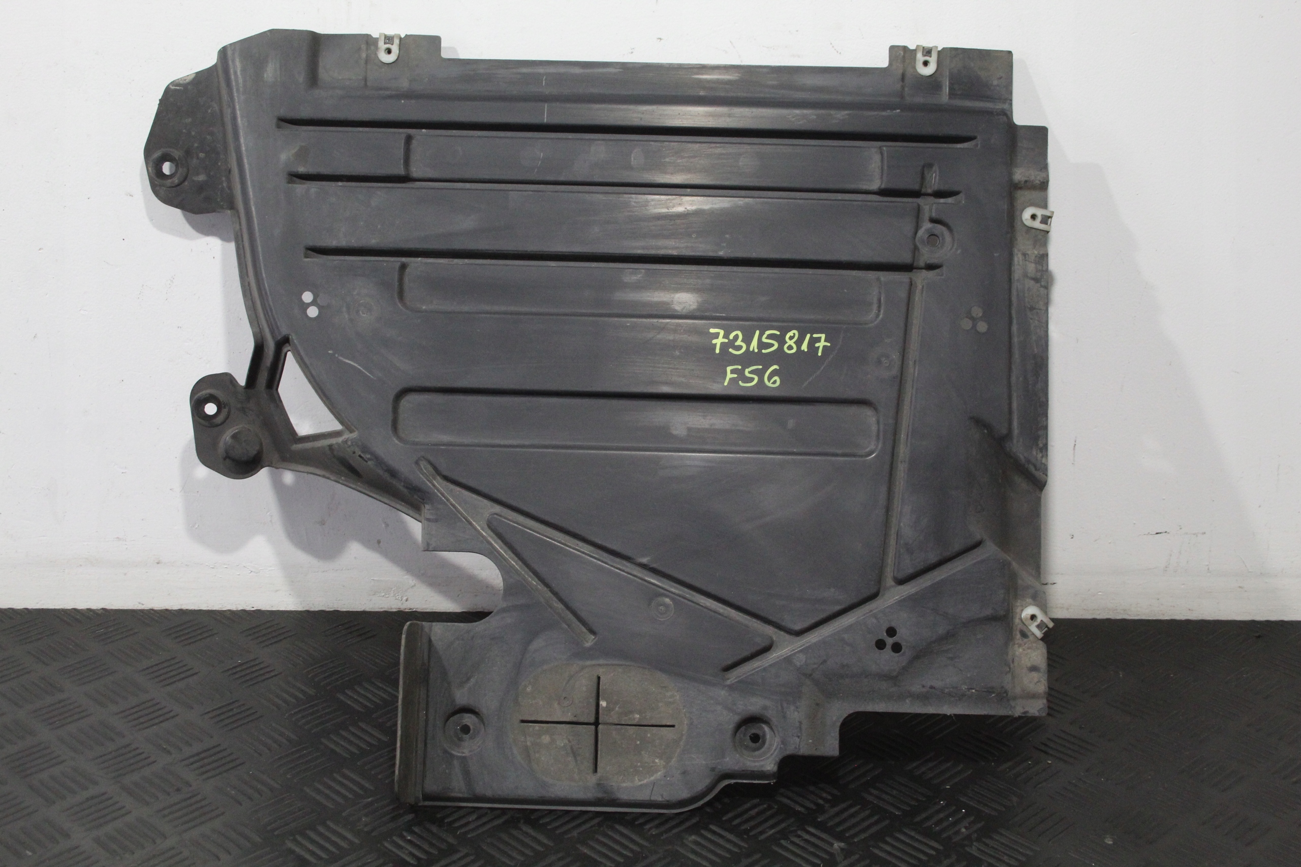abdeckung Blende Abdeckung Unterfahrschutz MINI COOPER F56 JCW 7315817