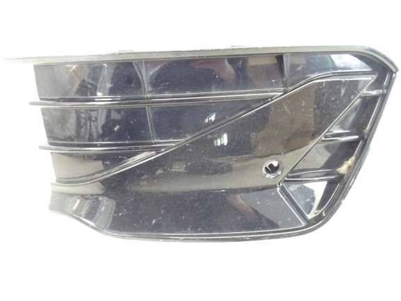 grid of a bumper front front right VW GOLF VIII R-LINE 5H0853666H