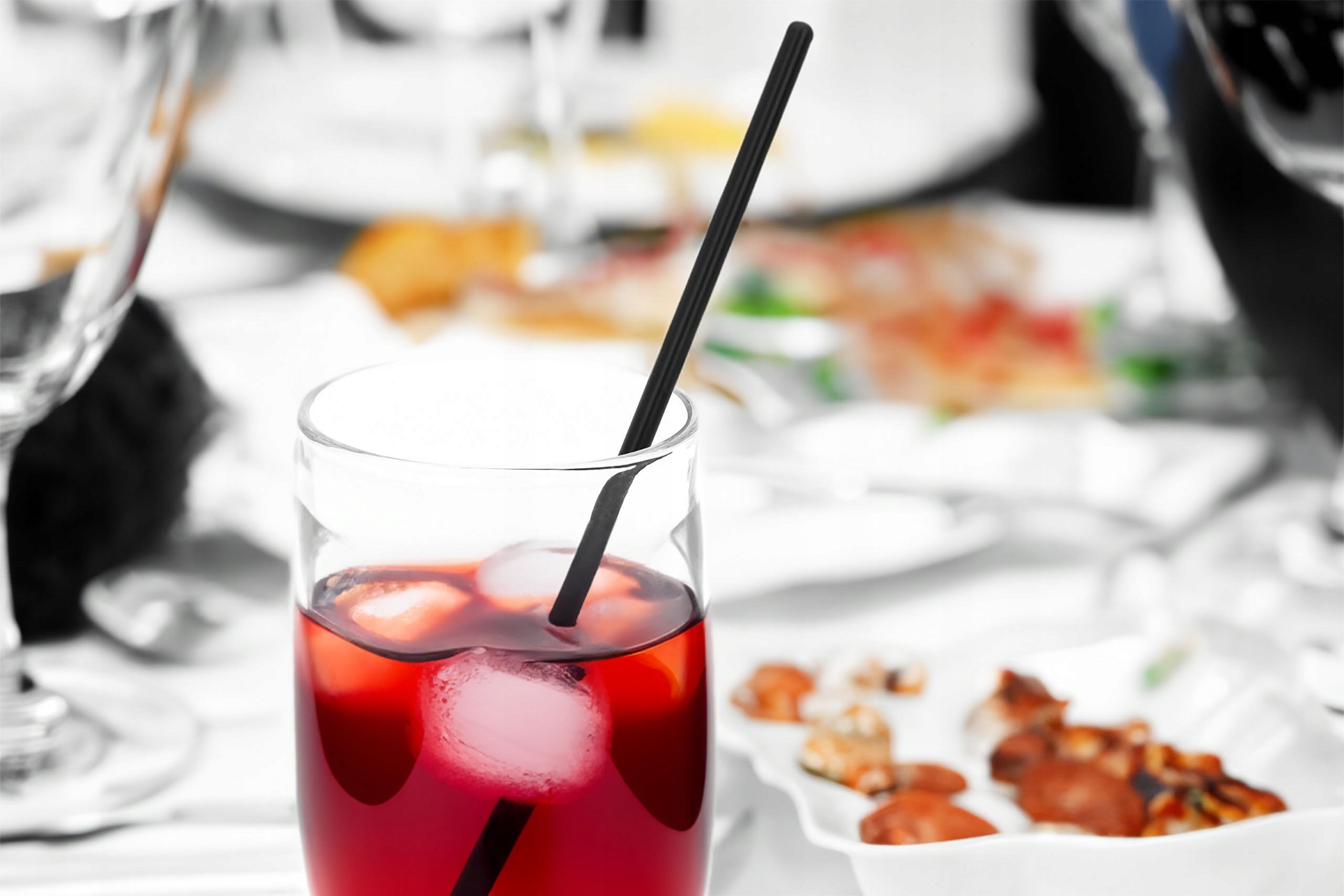 SŁOMKI PLASTIKOWE RURKI DO PICIA DO WIELOKROTNEGO UŻYTKU CZARNE 50 SZT. Liczba sztuk w zestawie 50 szt.